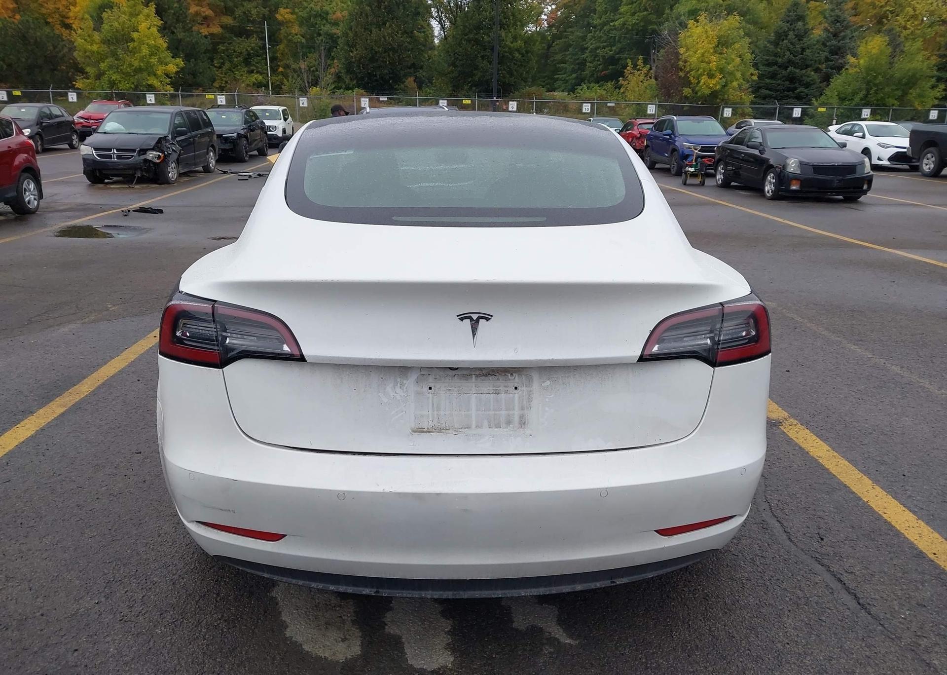 2022 TESLA MODEL 3