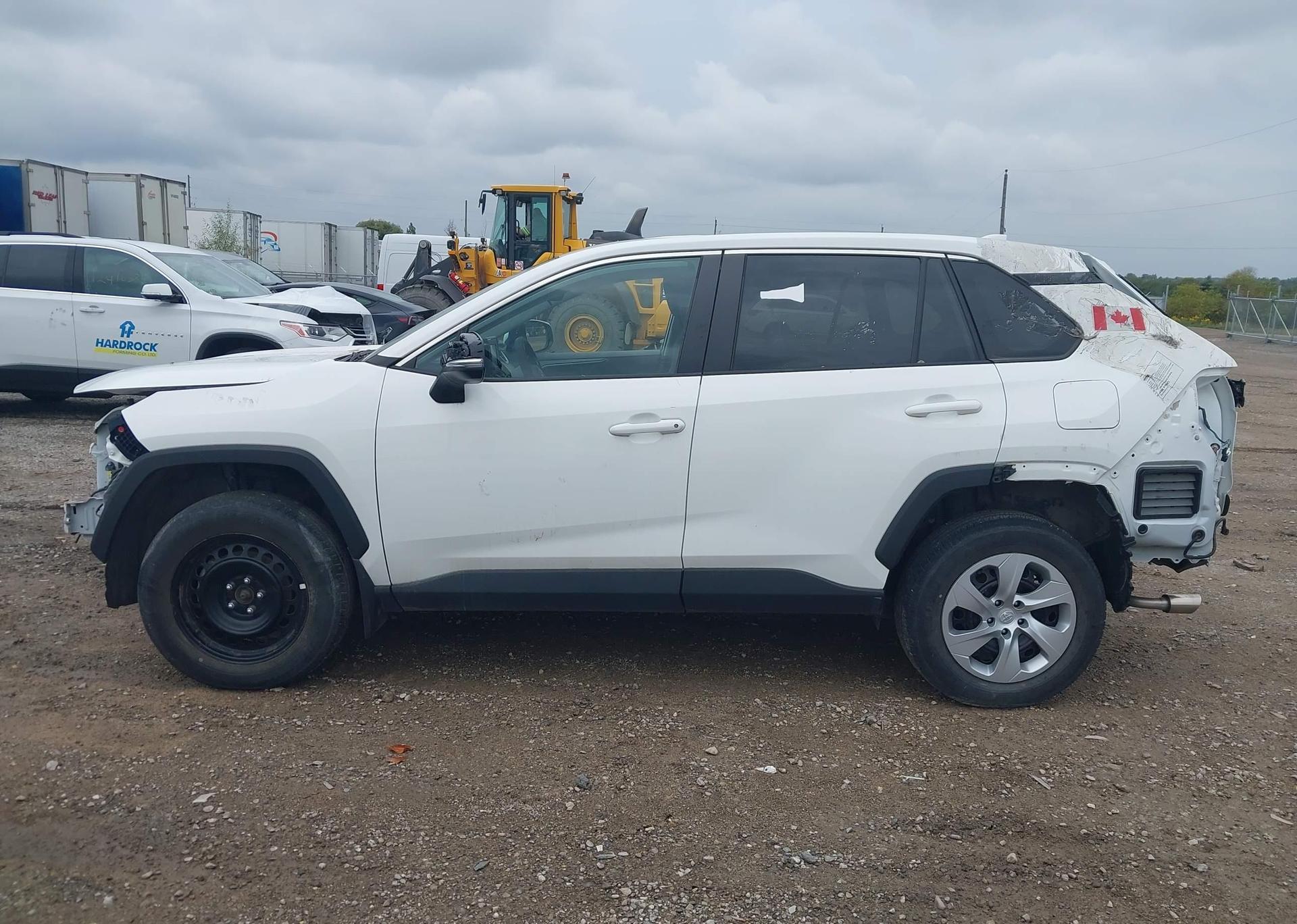 2022 TOYOTA RAV4 LE
