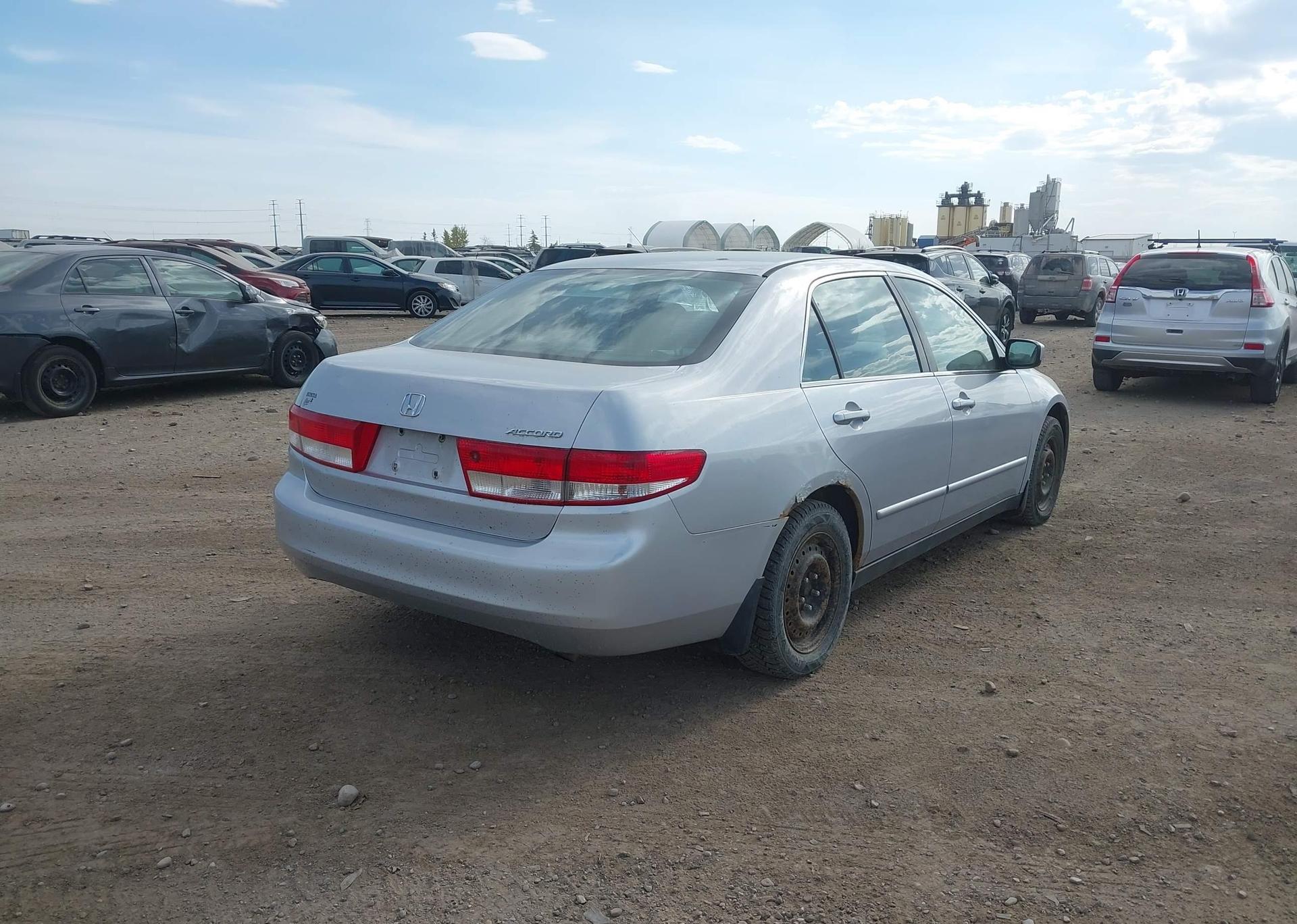 2003 HONDA ACCORD LX