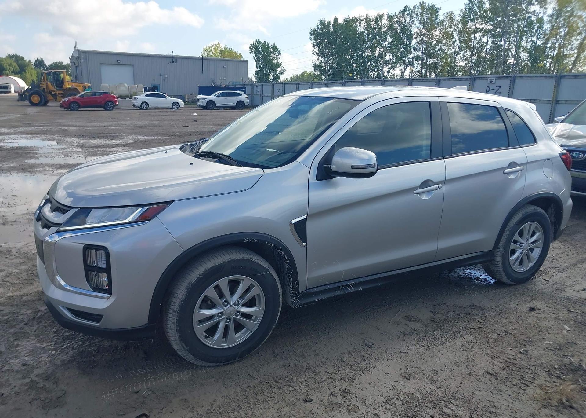 2024 MITSUBISHI RVR SE