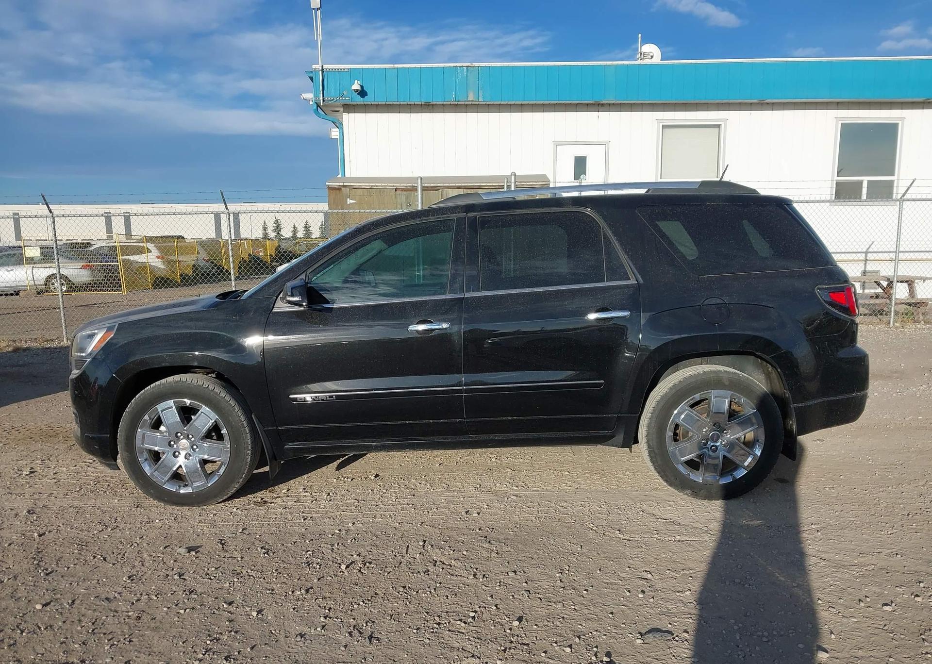 2016 GMC ACADIA DENALI