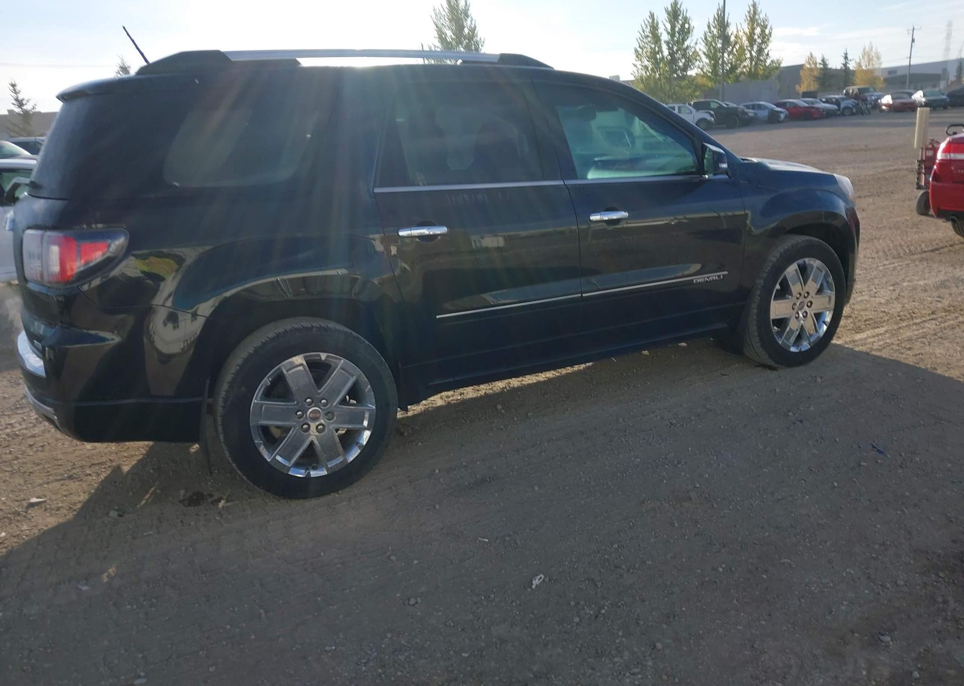2016 GMC ACADIA DENALI