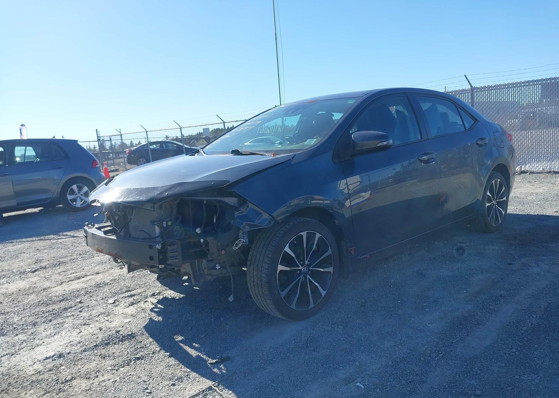 2017 TOYOTA COROLLA SE