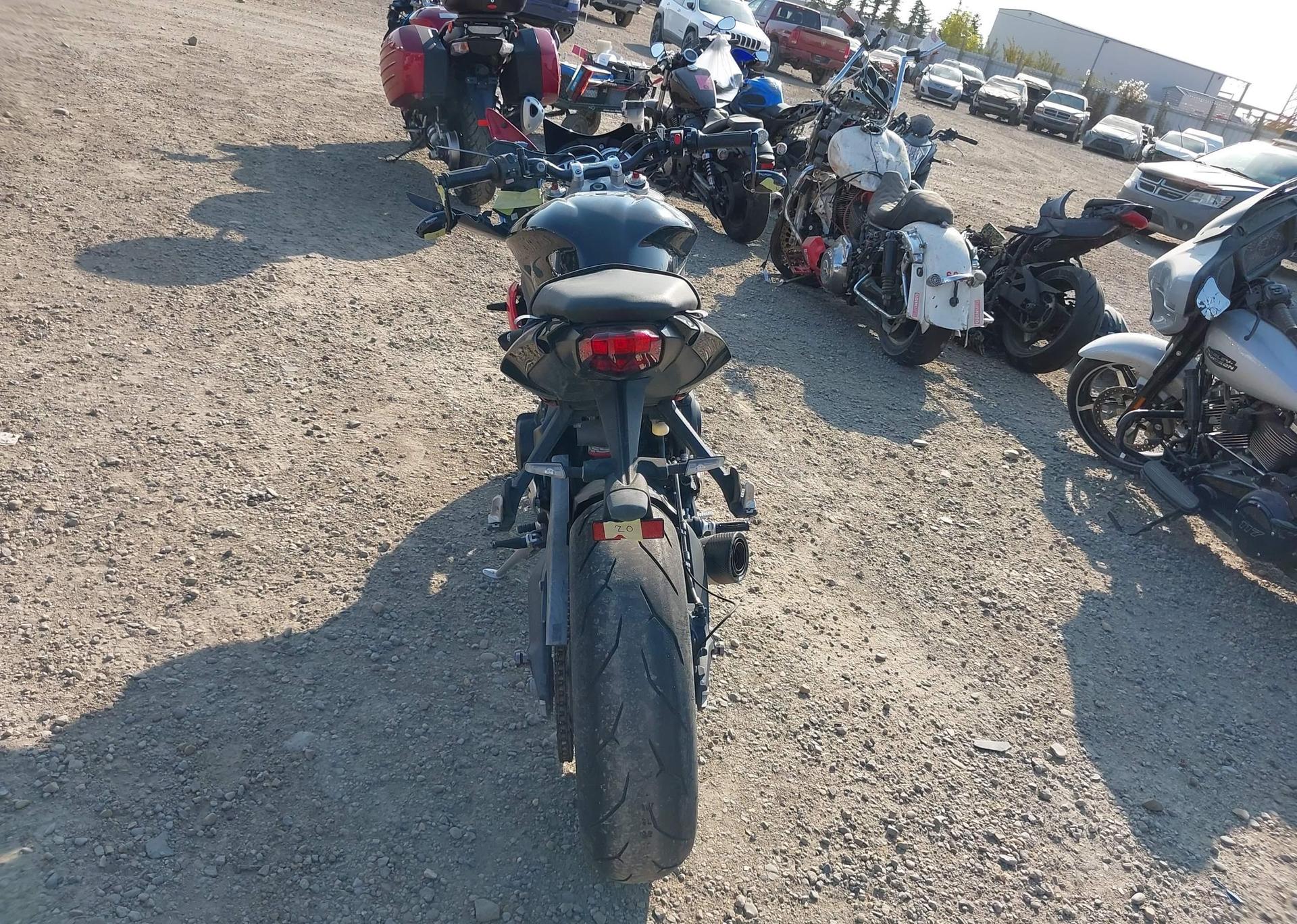 2013 TRIUMPH MOTORCYCLE STREET TRIPLE R