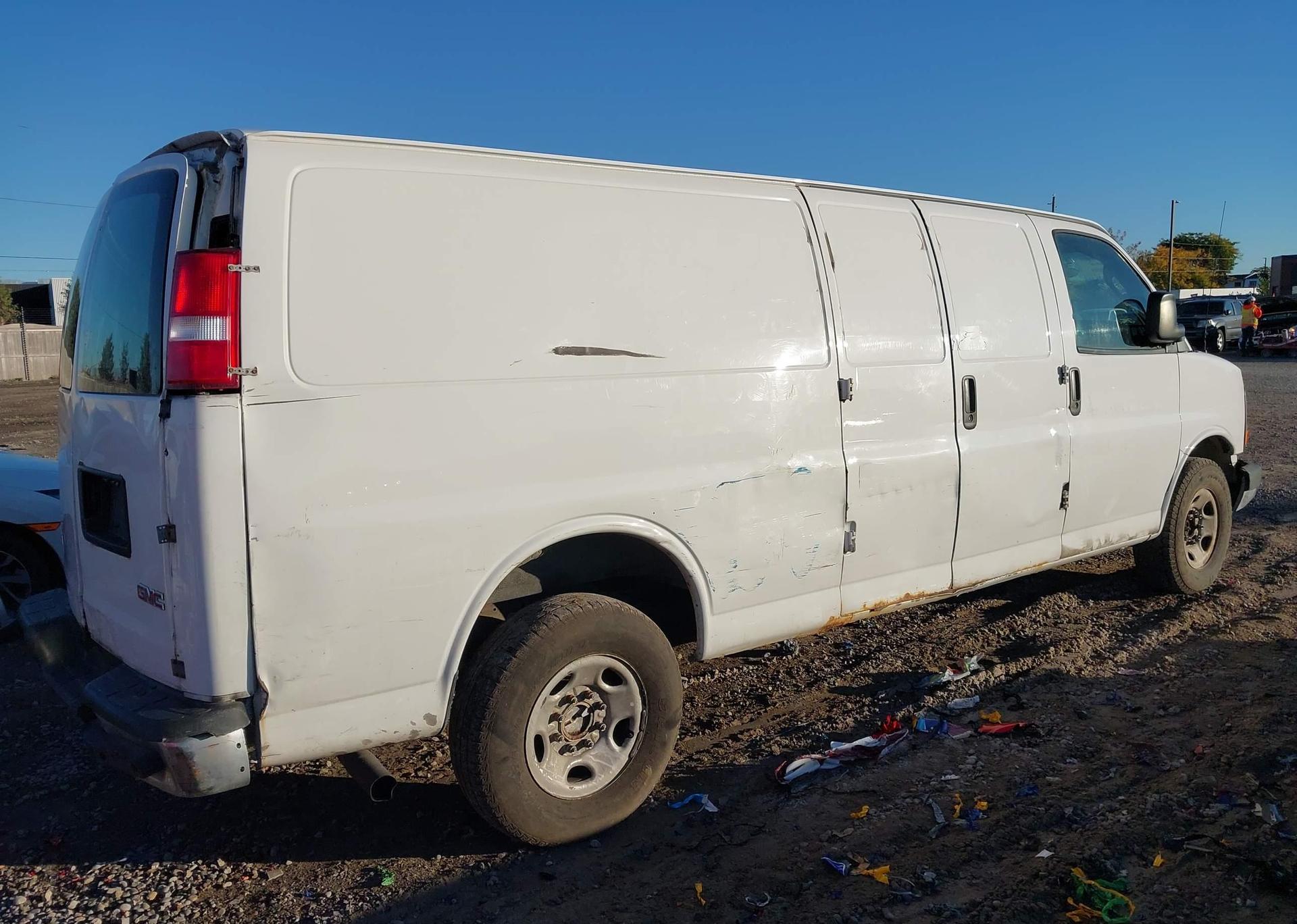 2017 GMC SAVANA 3500 WORK VAN