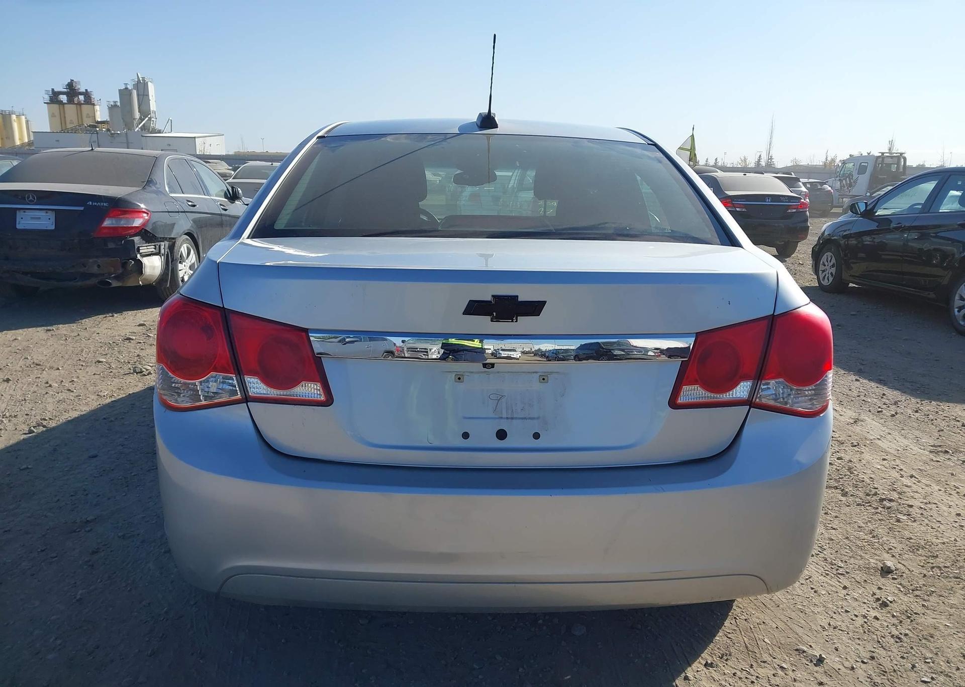 2015 CHEVROLET CRUZE