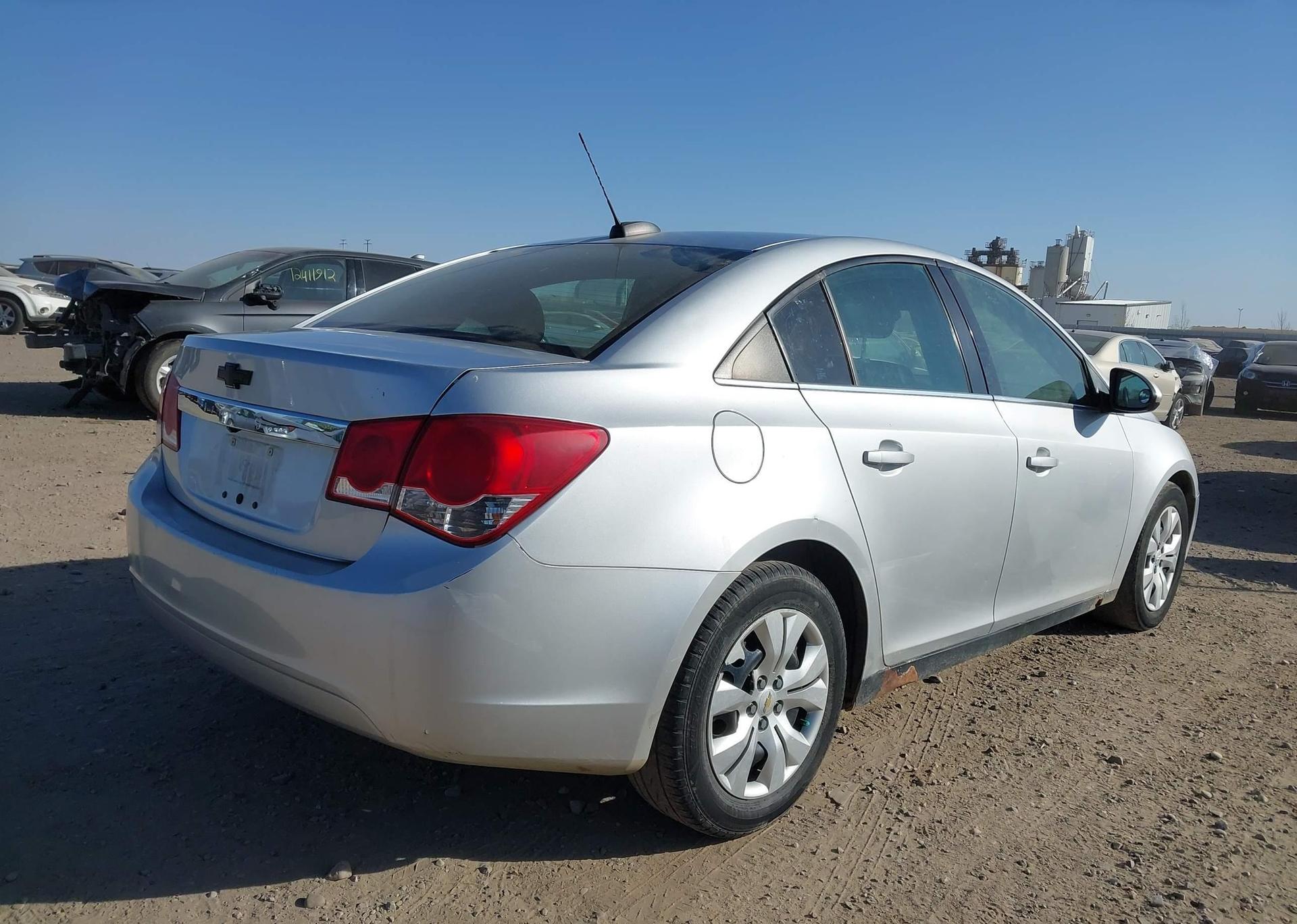 2015 CHEVROLET CRUZE