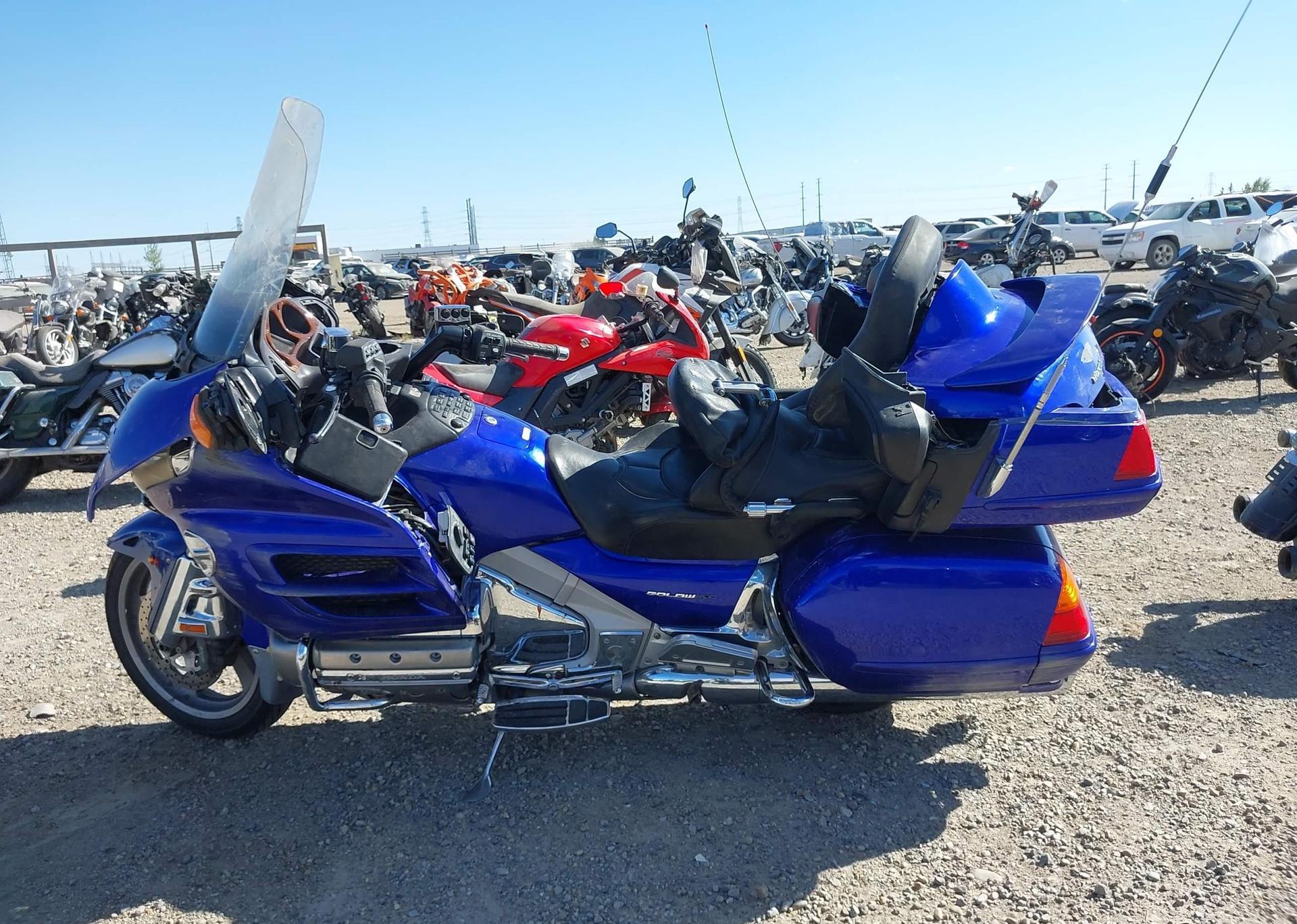 2005 HONDA GL1800