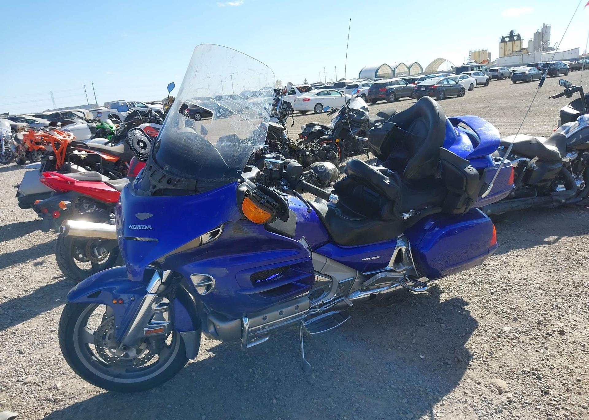 2005 HONDA GL1800