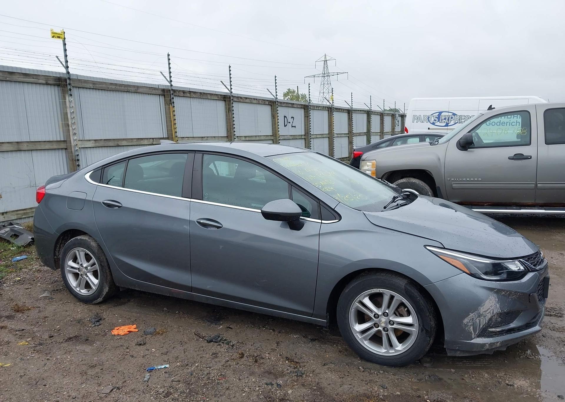 2018 CHEVROLET CRUZE LT AUTO