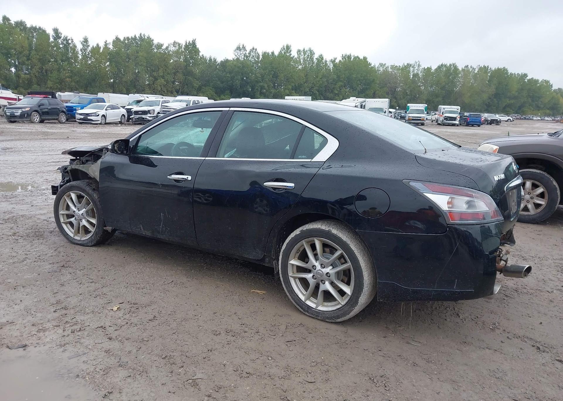 2012 NISSAN MAXIMA SV