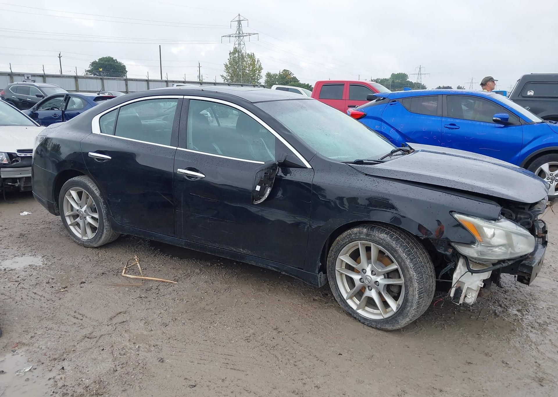 2012 NISSAN MAXIMA SV