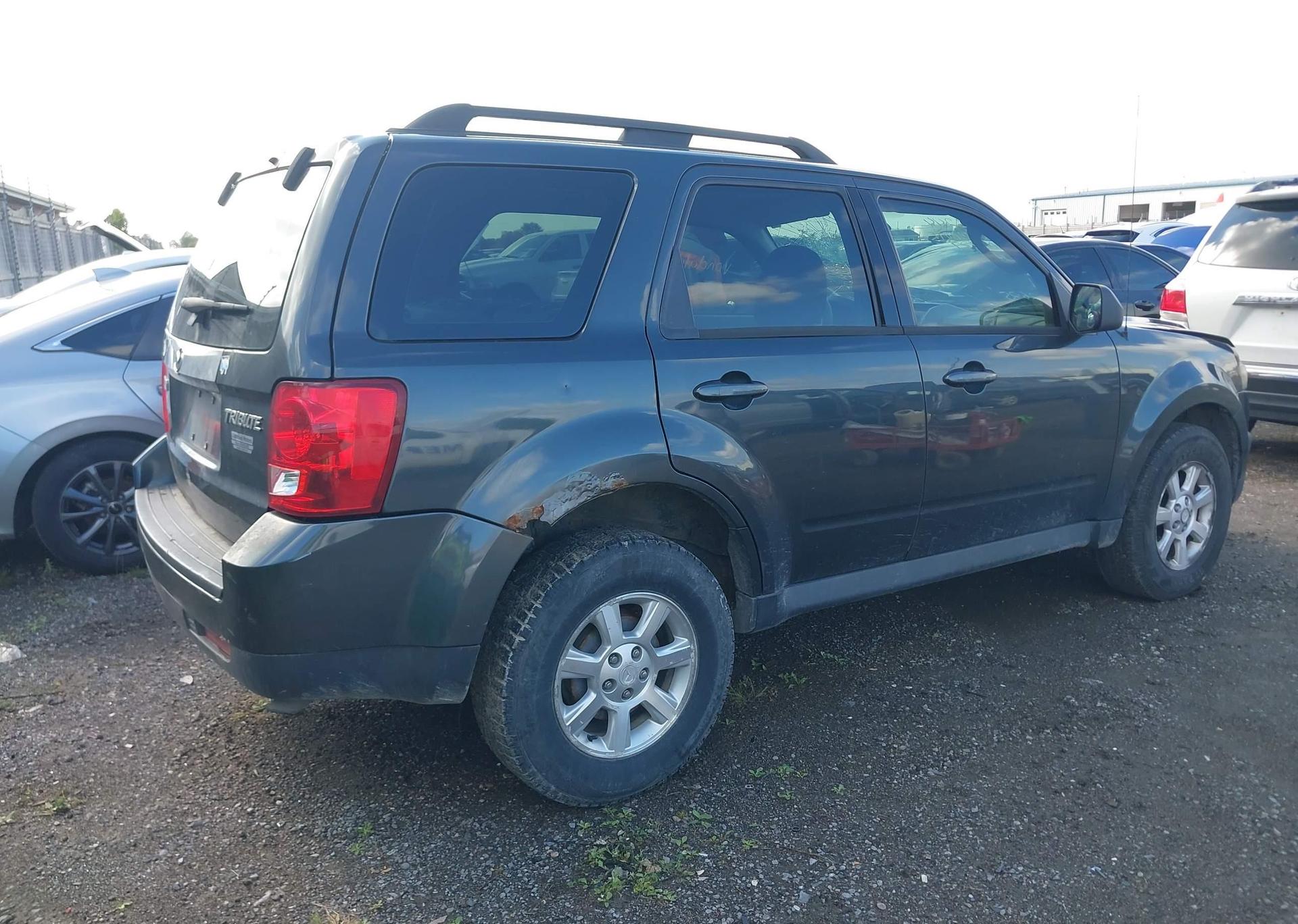 2009 MAZDA TRIBUTE I