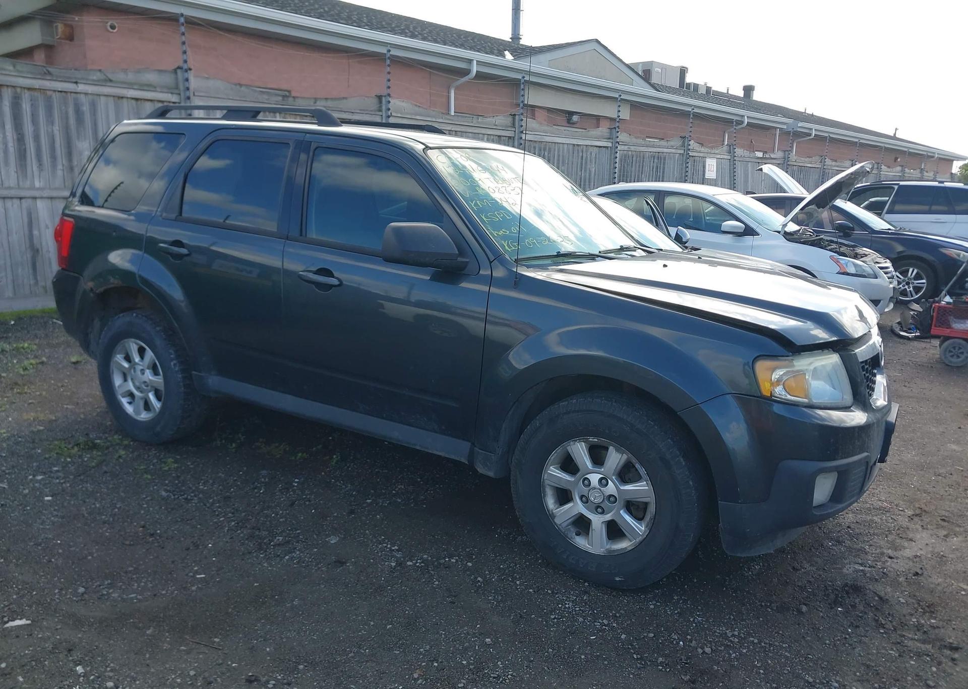 2009 MAZDA TRIBUTE I