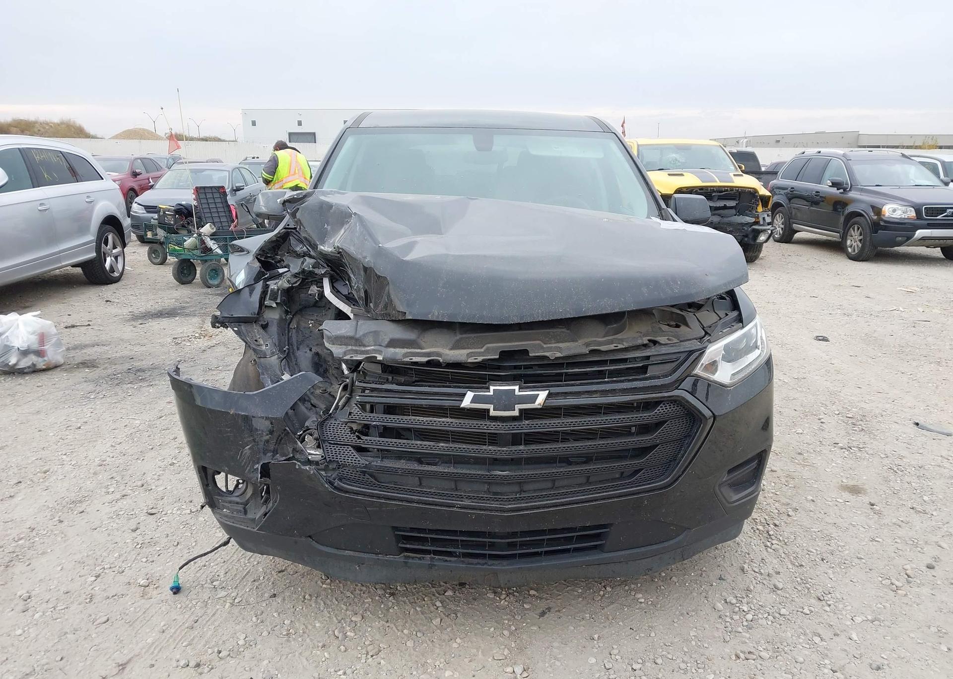 2019 CHEVROLET TRAVERSE LS