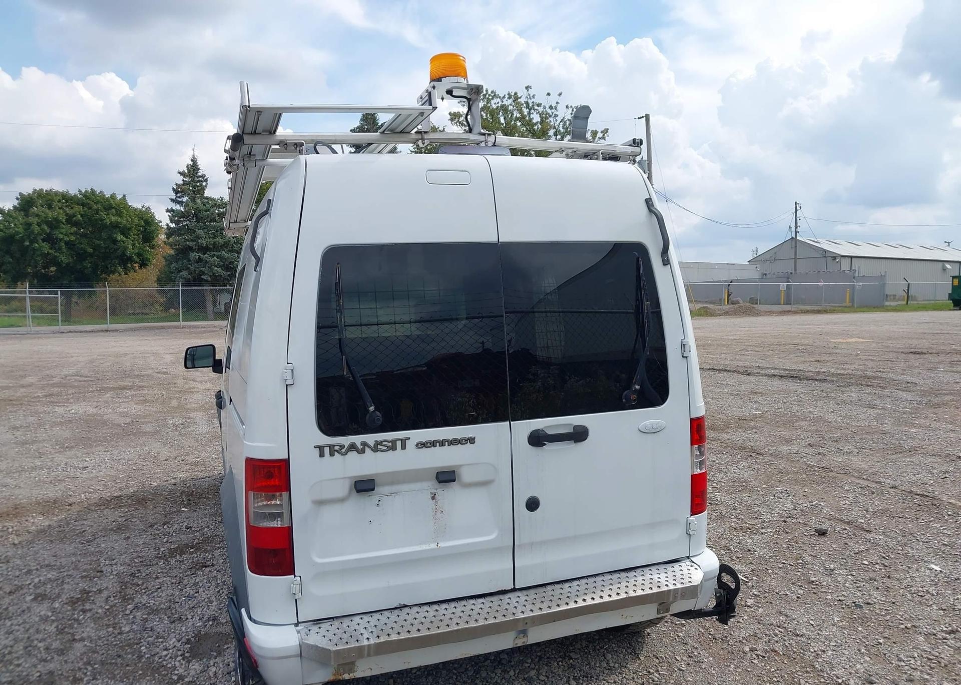 2011 FORD TRANSIT CONNECT XLT