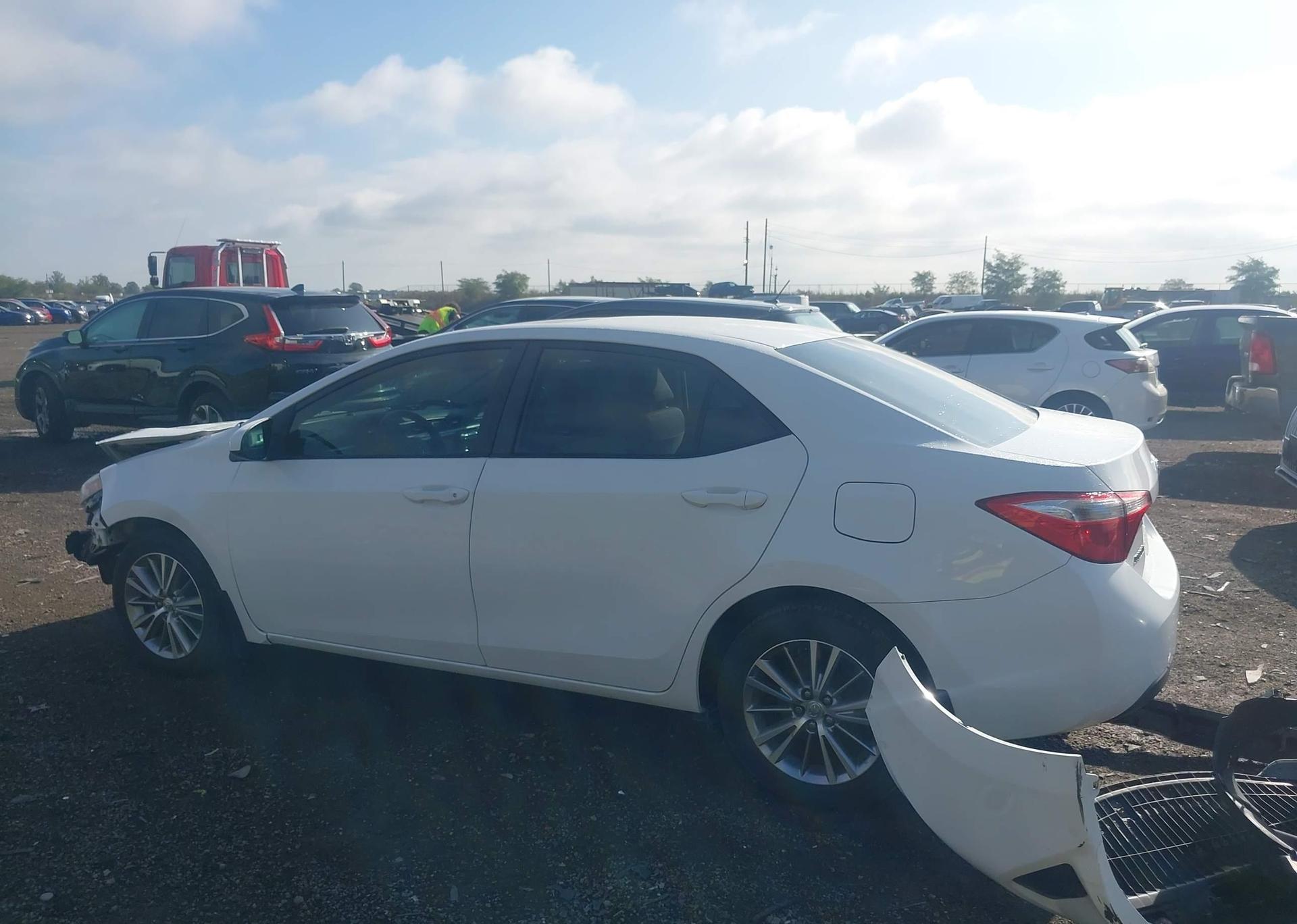 2014 TOYOTA COROLLA