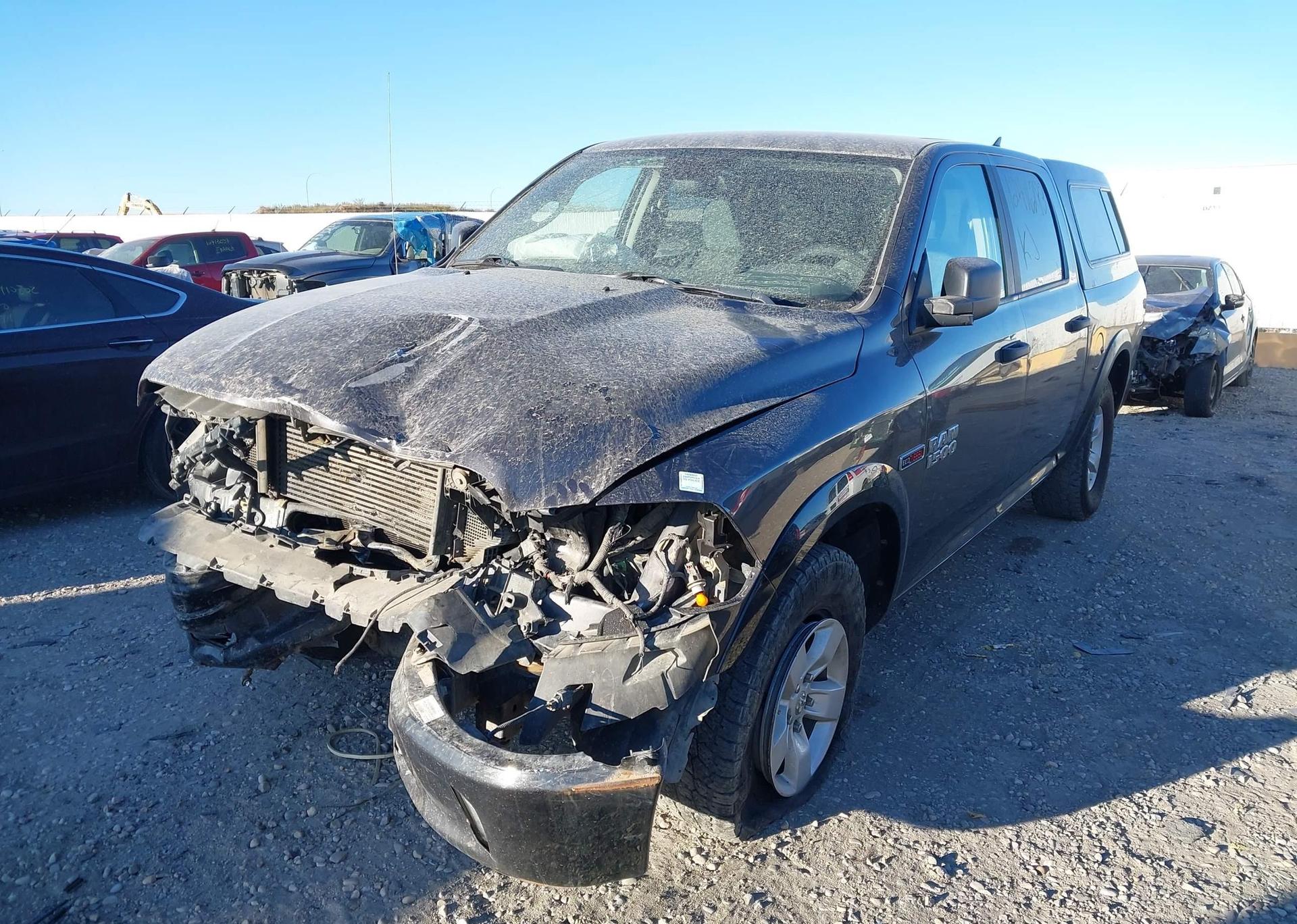 2018 RAM 1500 SLT