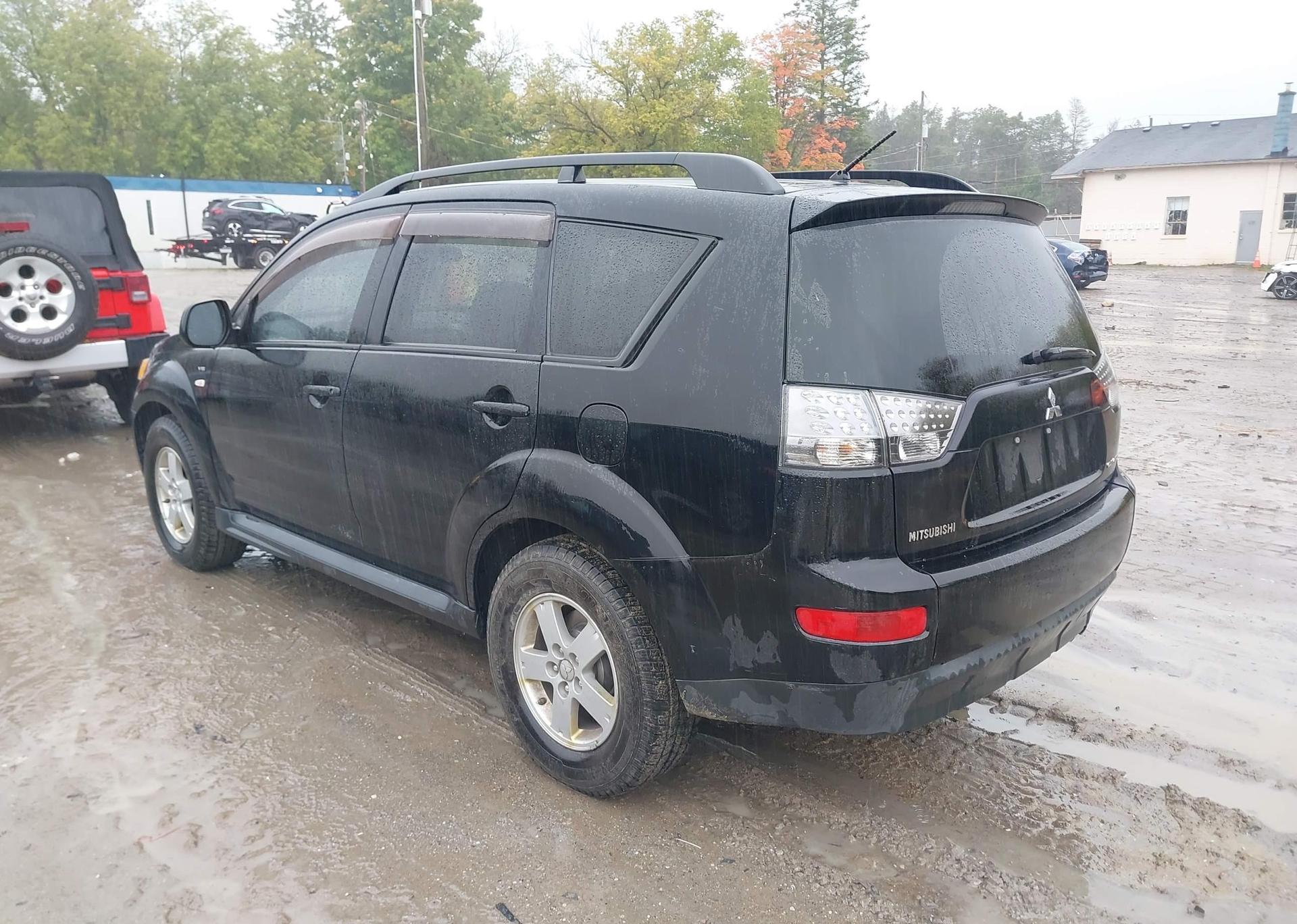 2009 MITSUBISHI outlander