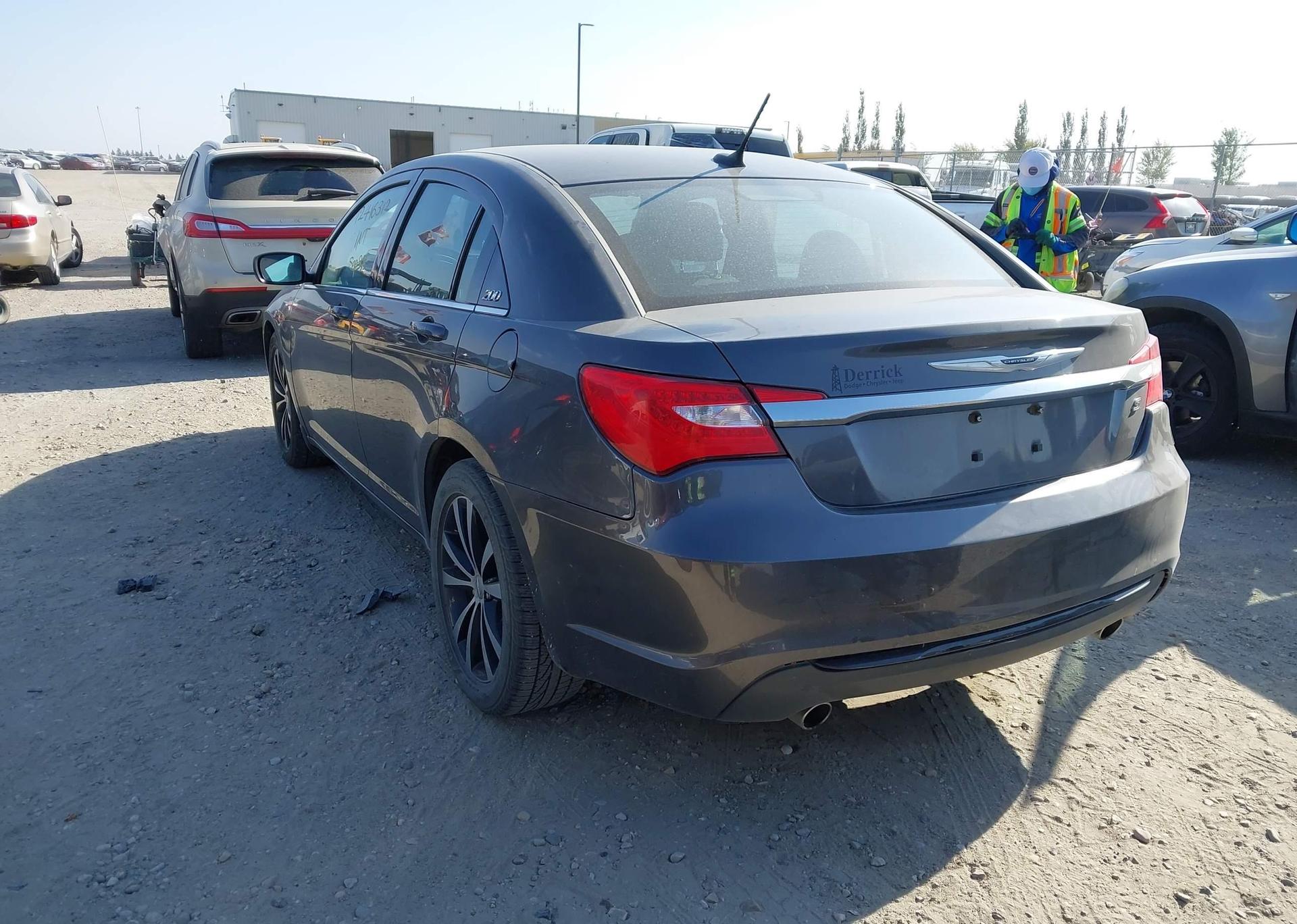 2014 CHRYSLER 200 TOURING