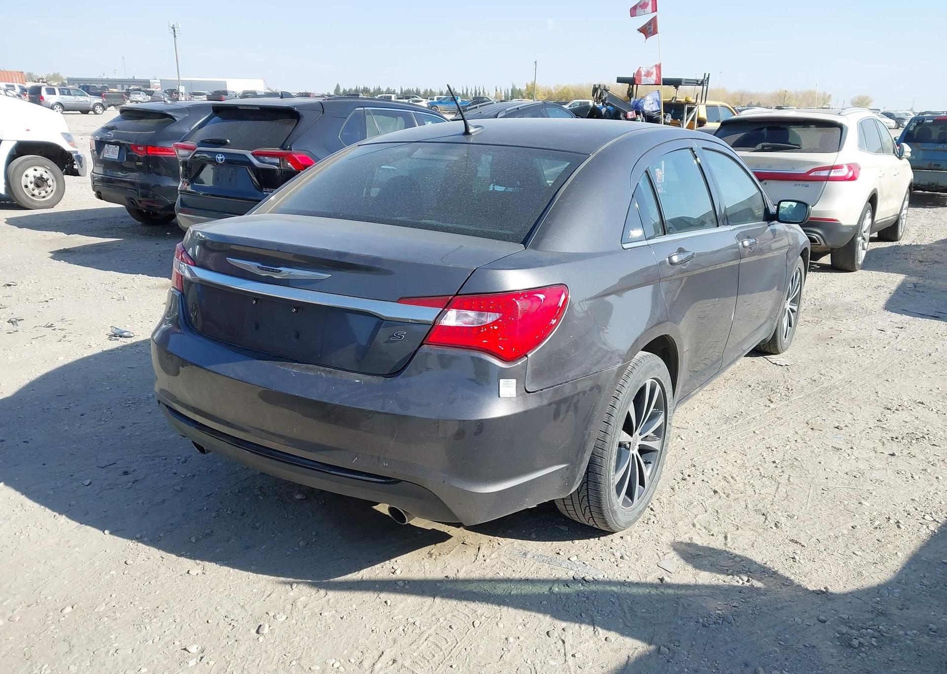 2014 CHRYSLER 200 TOURING