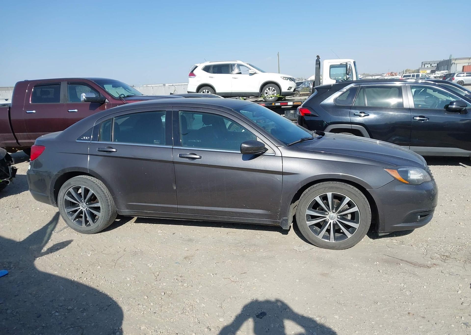 2014 CHRYSLER 200 TOURING
