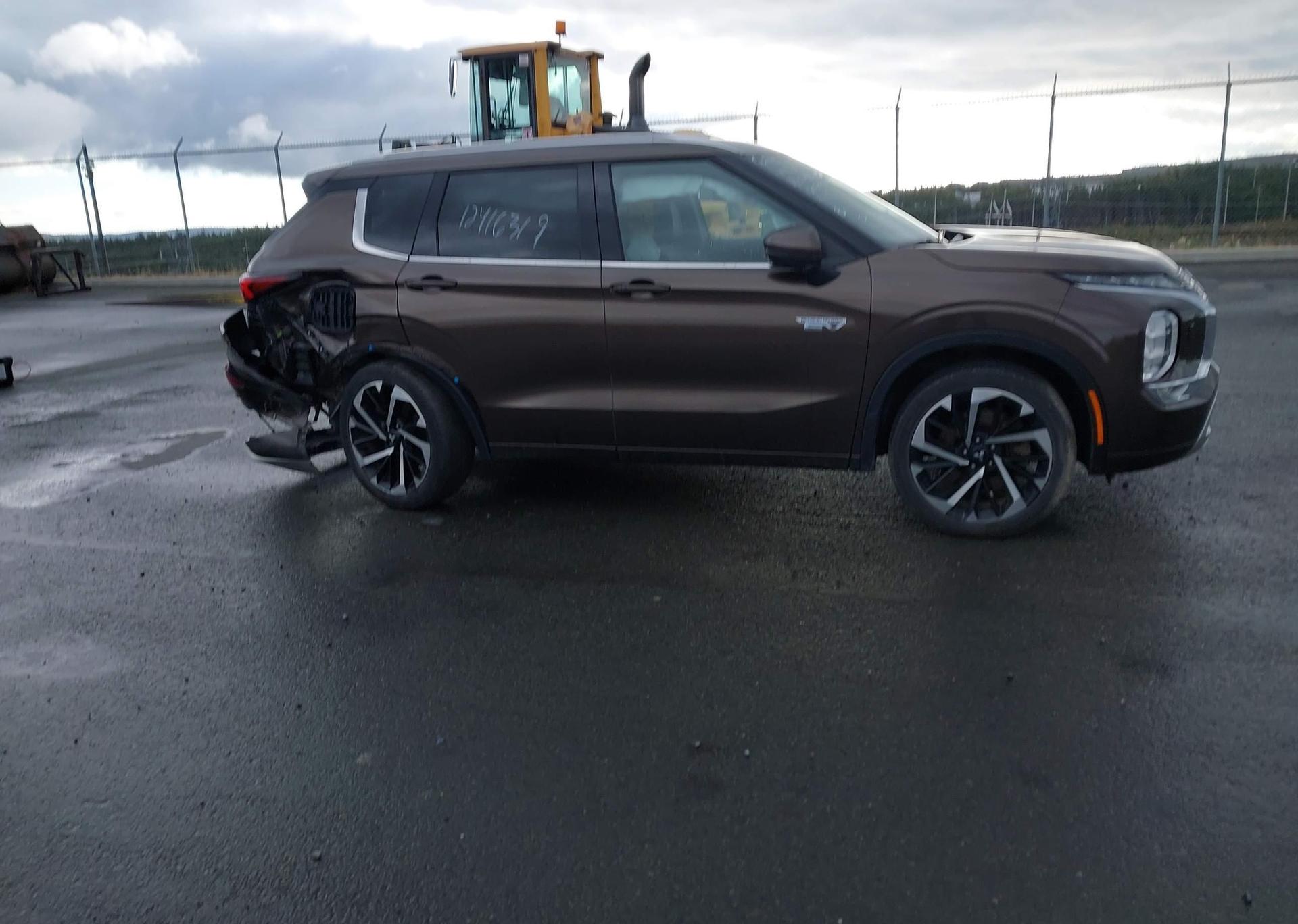 2023 MITSUBISHI OUTLANDER SEL