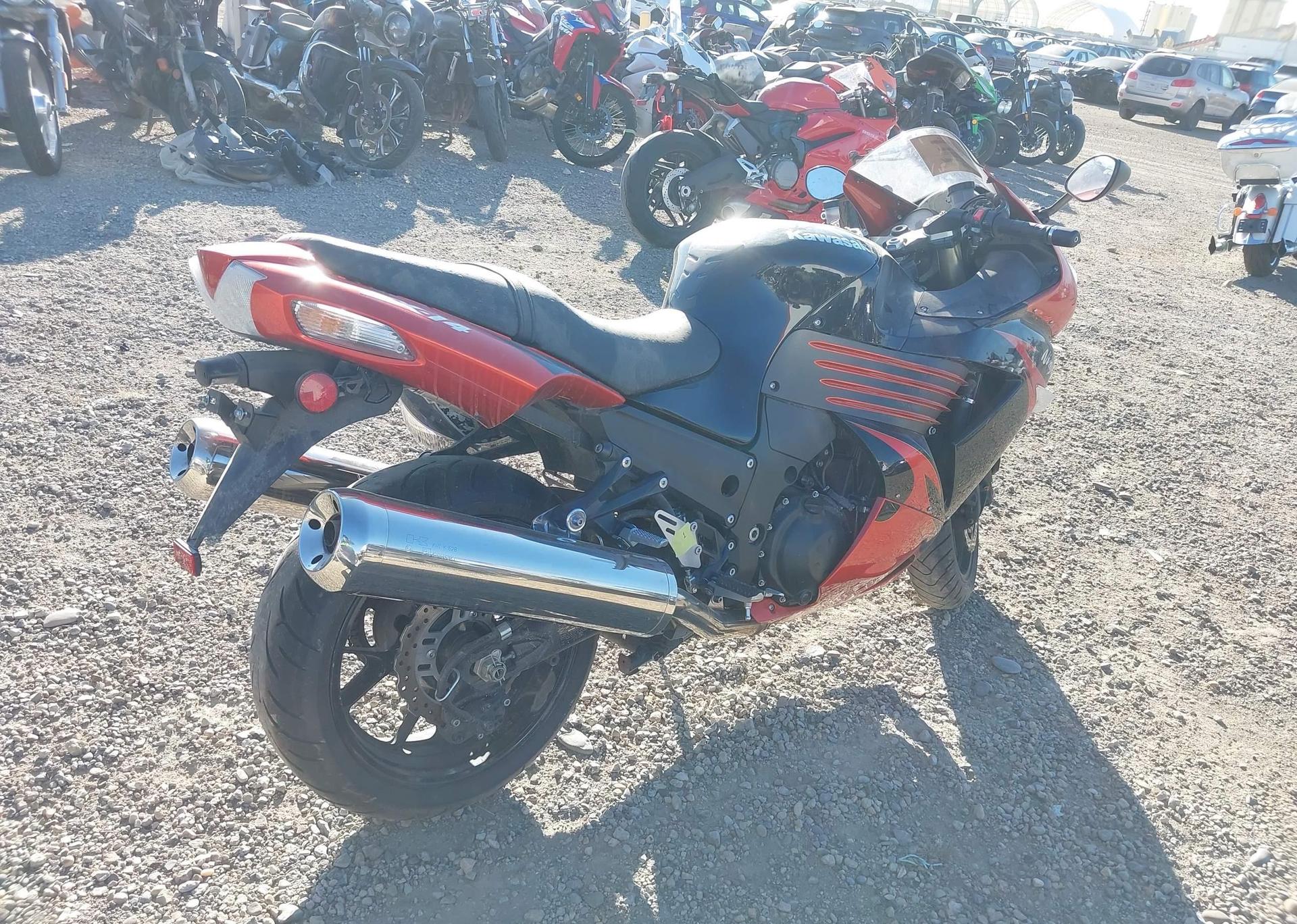 2009 KAWASAKI ZX1400 C