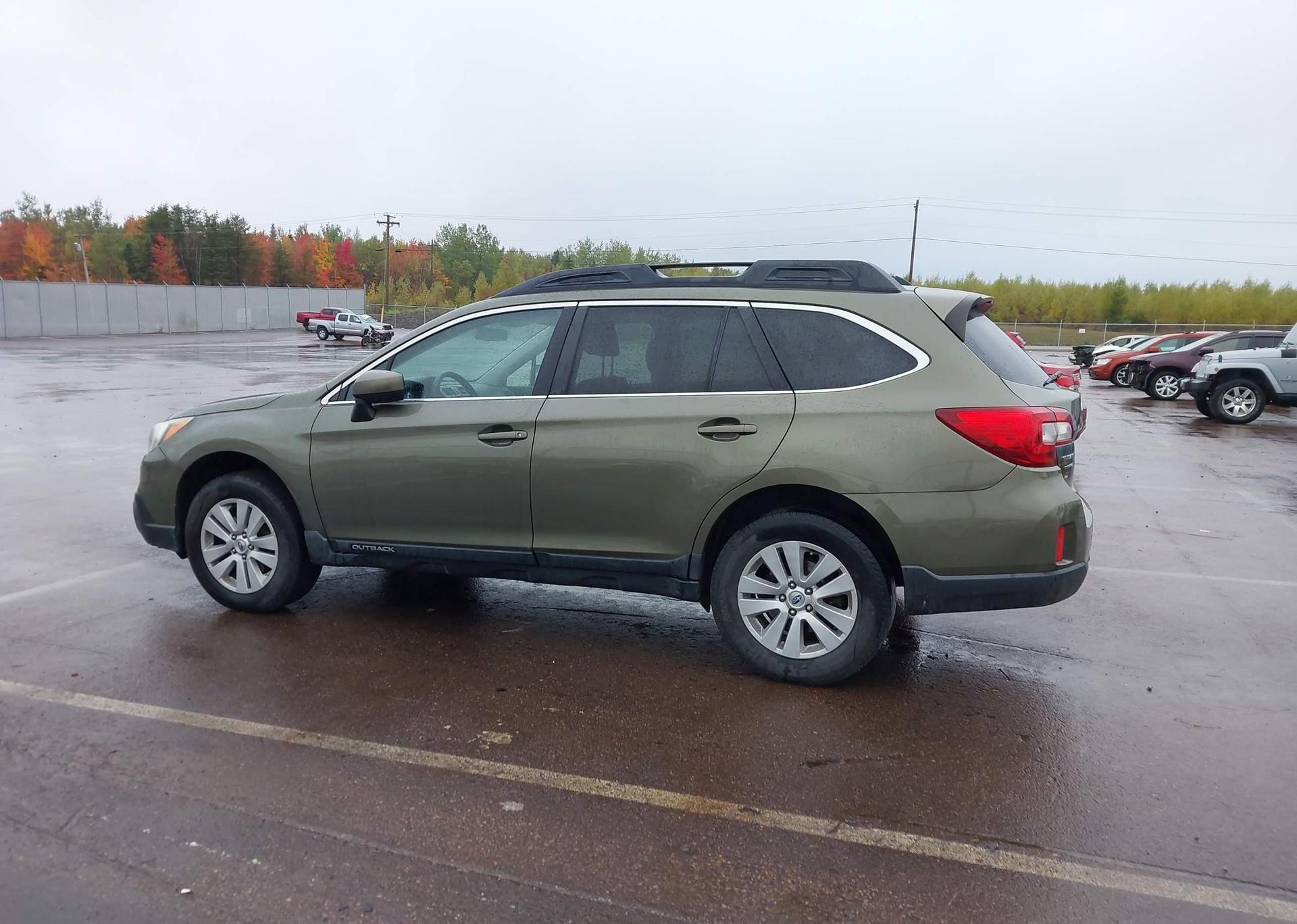 2015 SUBARU OUTBACK 2.5I