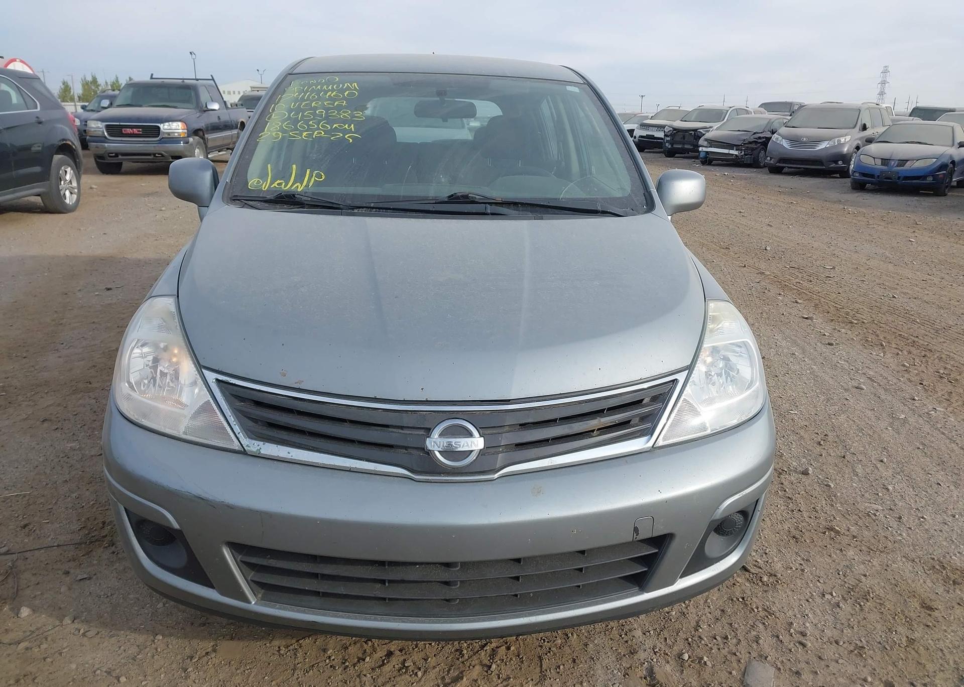 2010 NISSAN VERSA 1.8SL