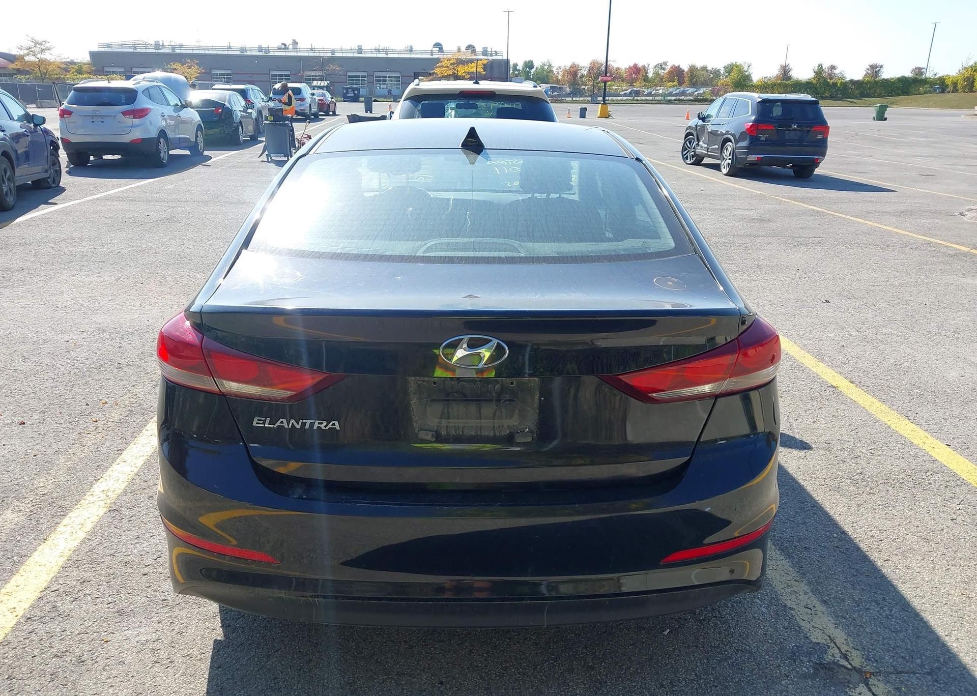 2018 HYUNDAI ELANTRA GL