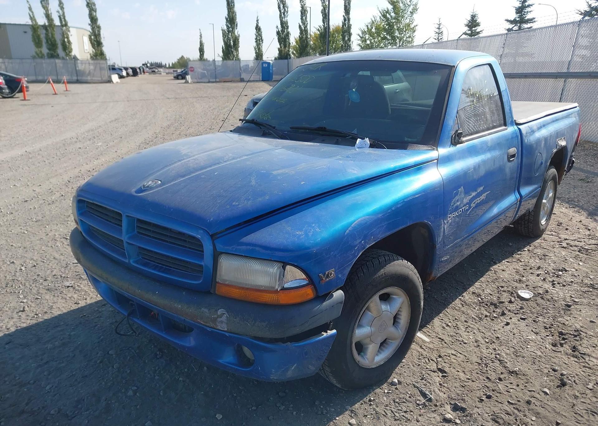 1999 DODGE DAKOTA SLT