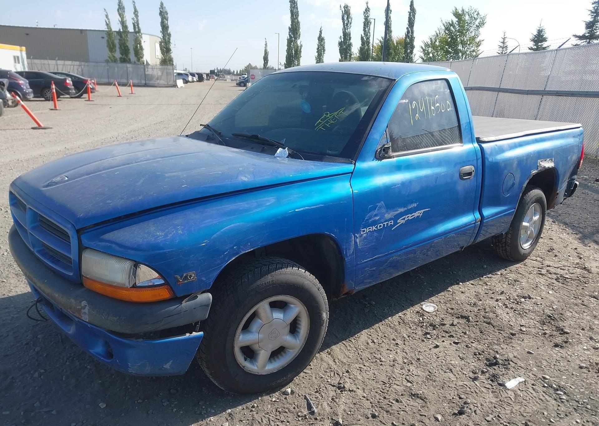 1999 DODGE DAKOTA SLT