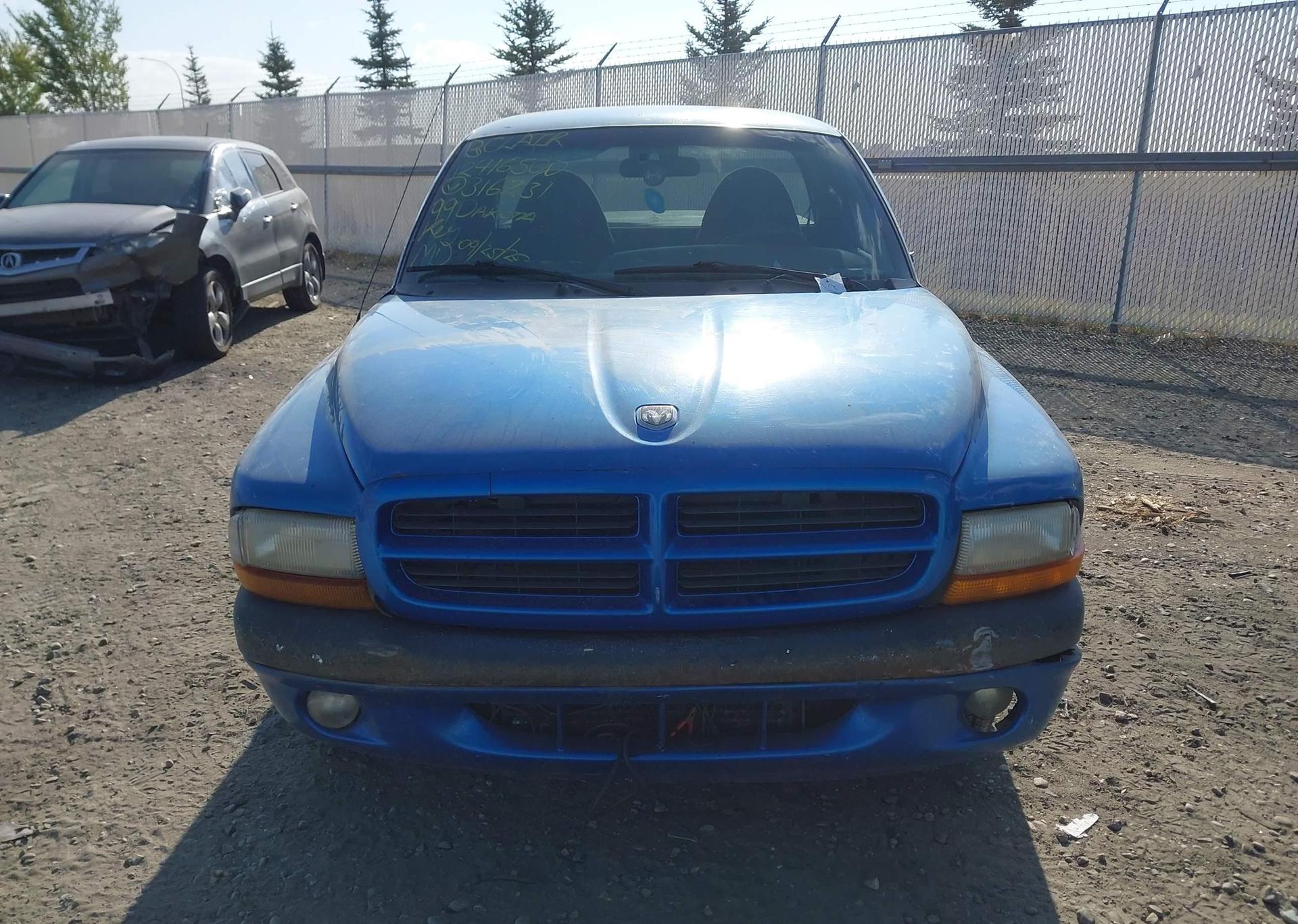 1999 DODGE DAKOTA SLT