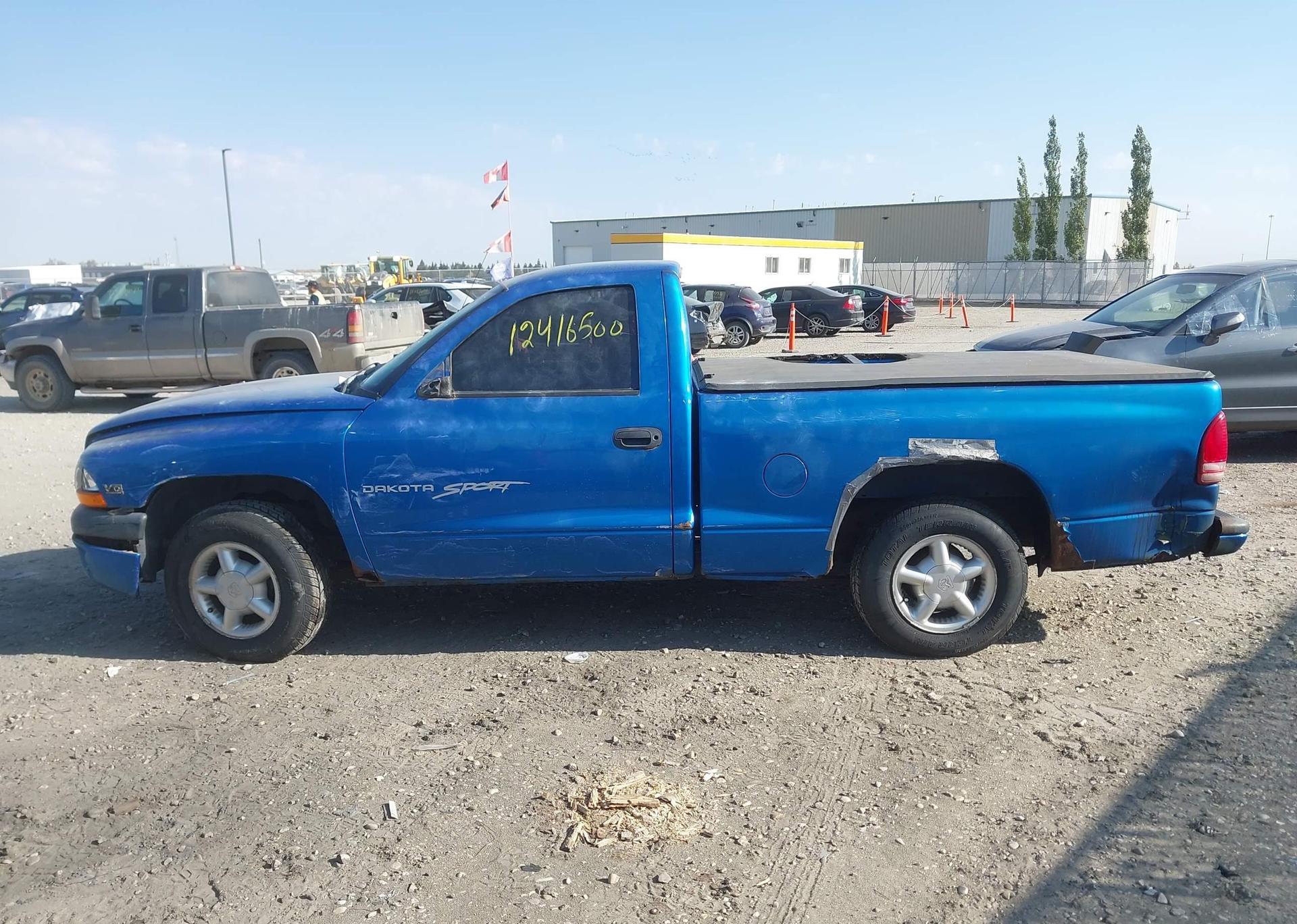 1999 DODGE DAKOTA SLT