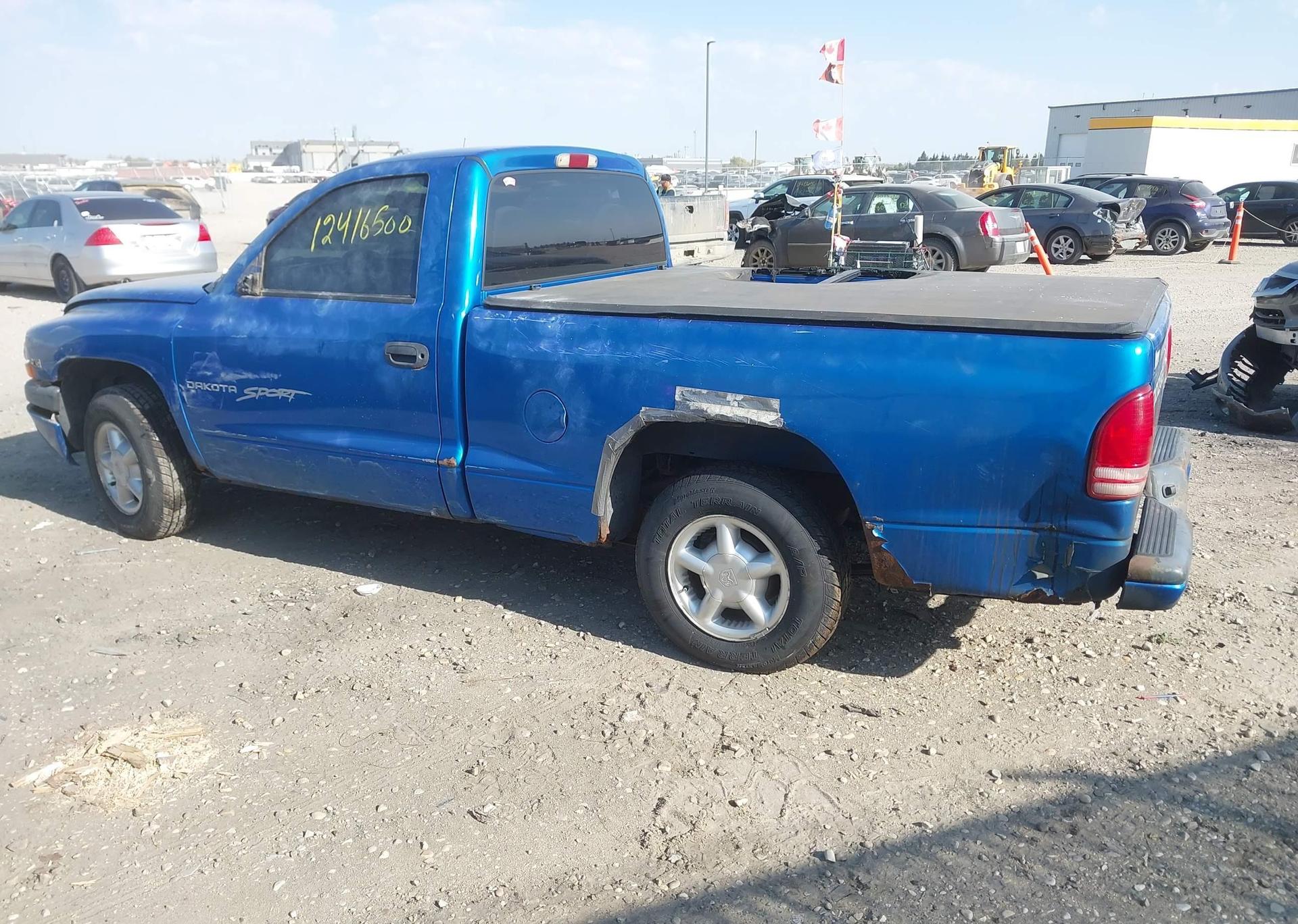 1999 DODGE DAKOTA SLT