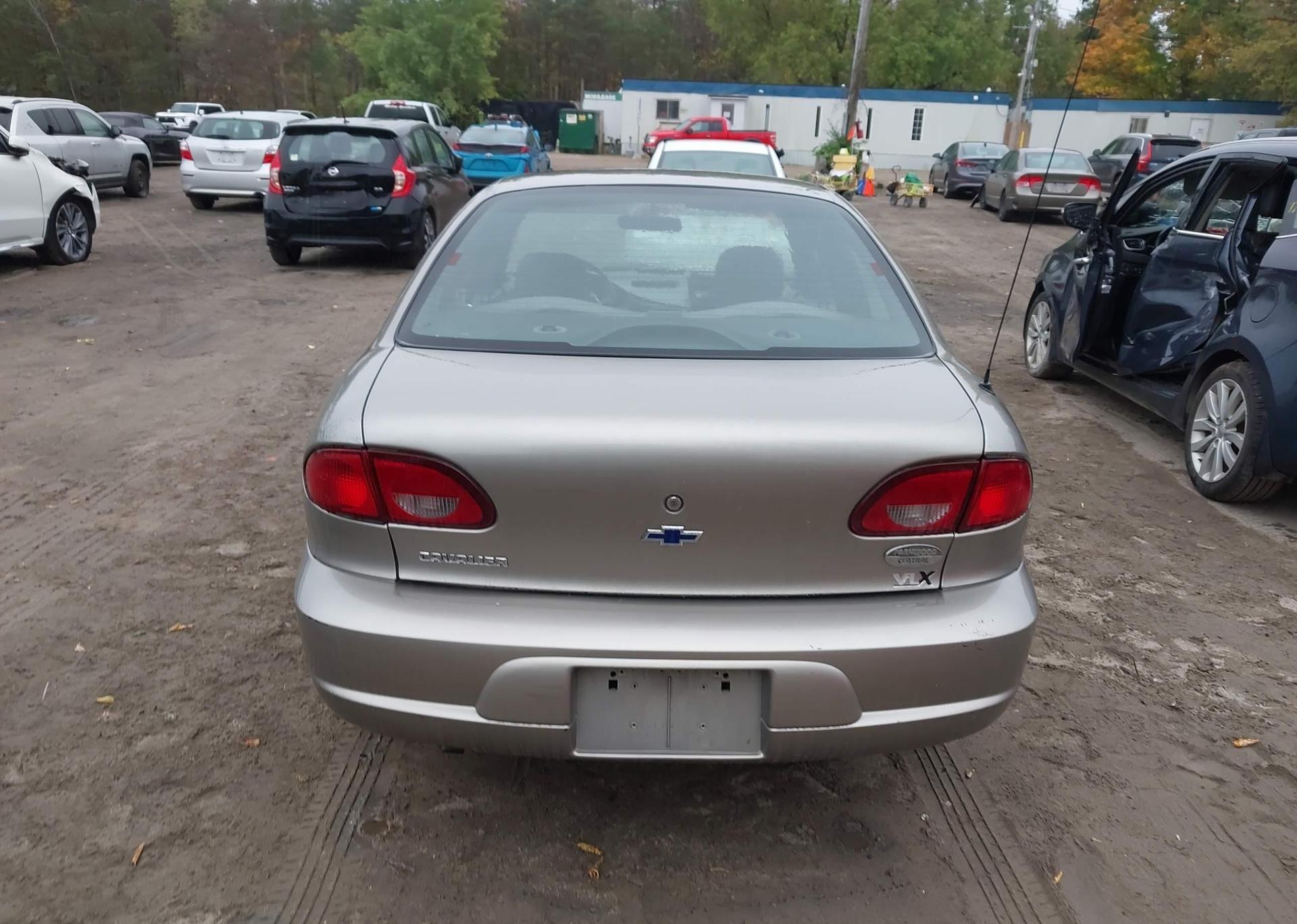2001 CHEVROLET CAVALIER