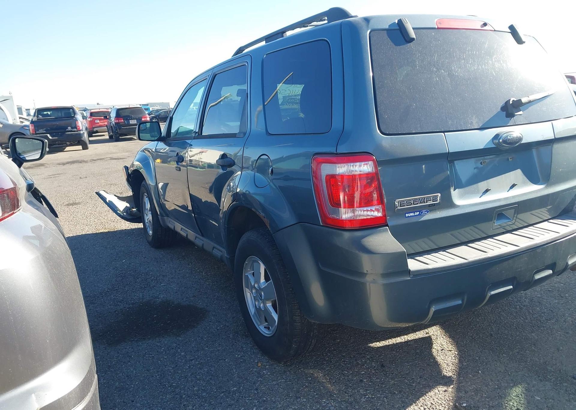 2010 FORD ESCAPE XLT