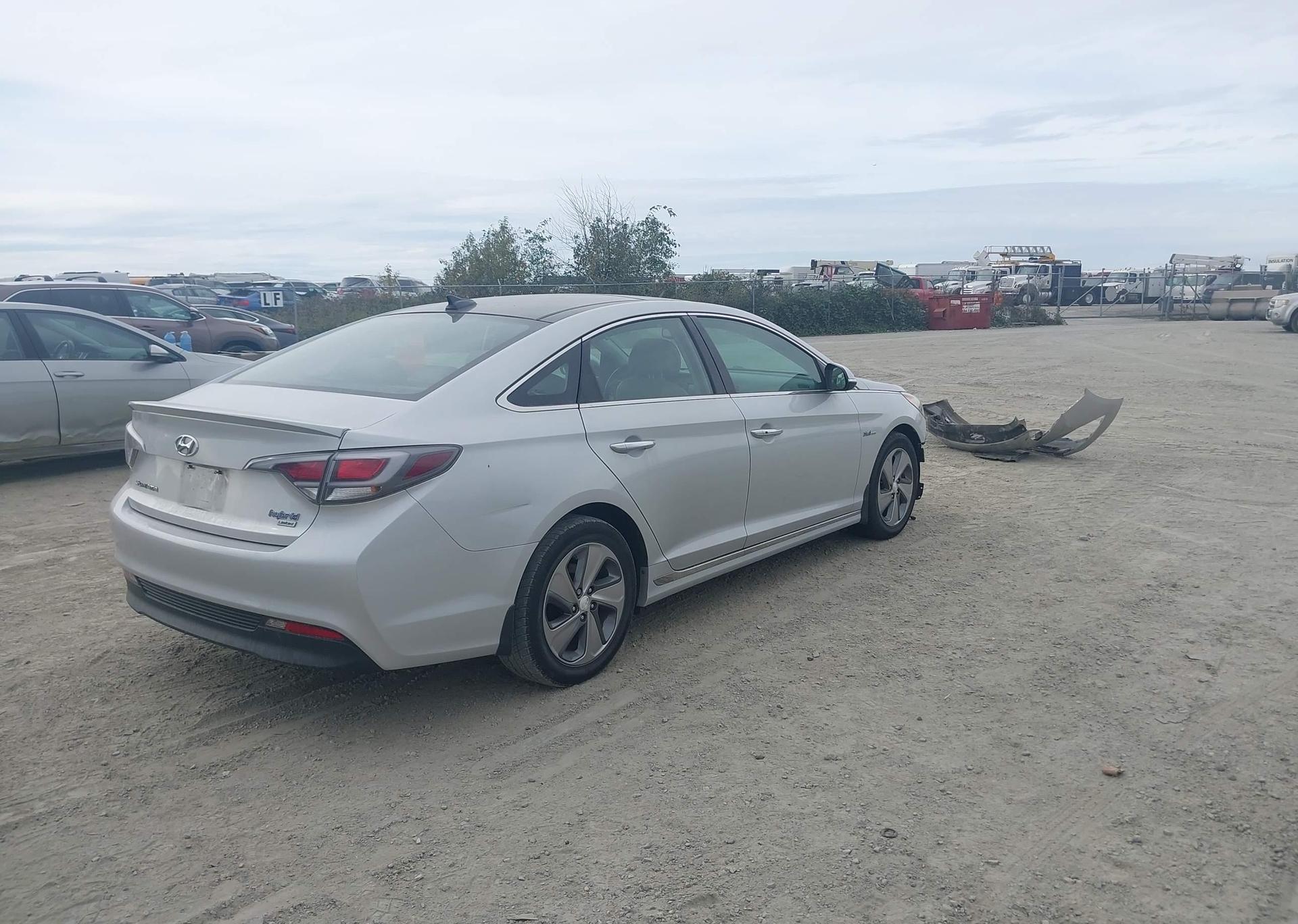 2016 HYUNDAI SONATA HYBRID LIMITED