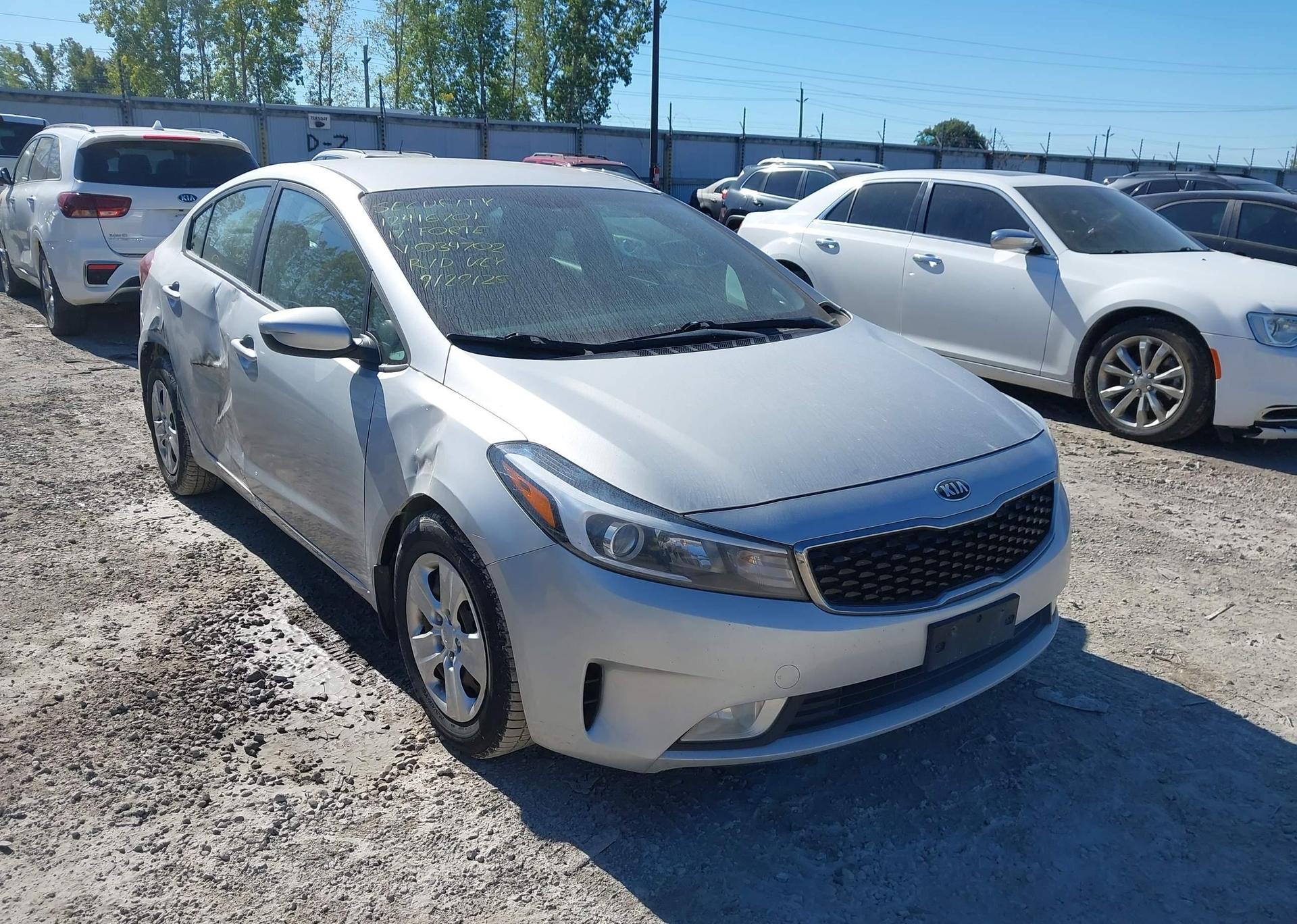 2017 KIA FORTE EX