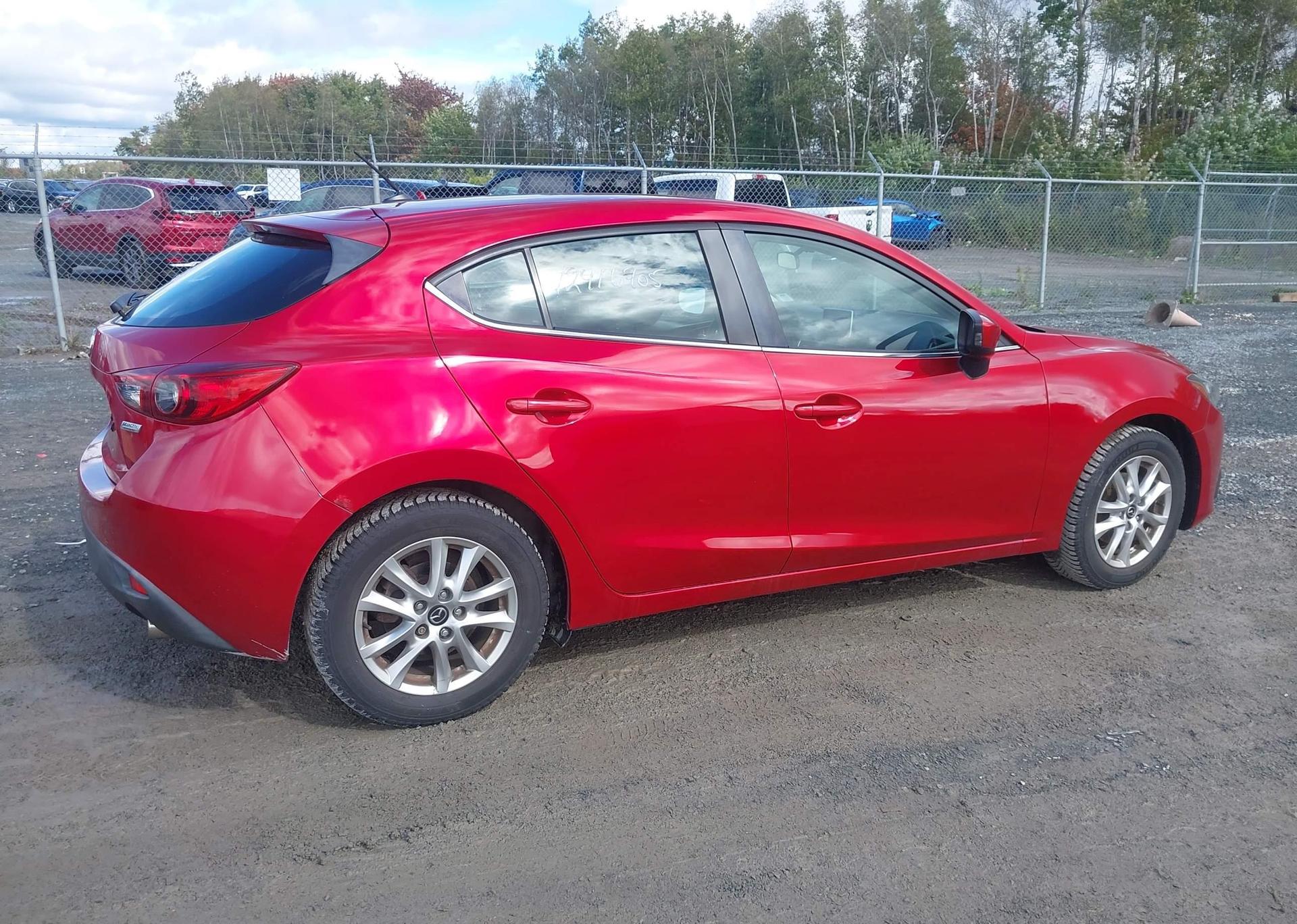 2016 MAZDA MAZDA3 GS