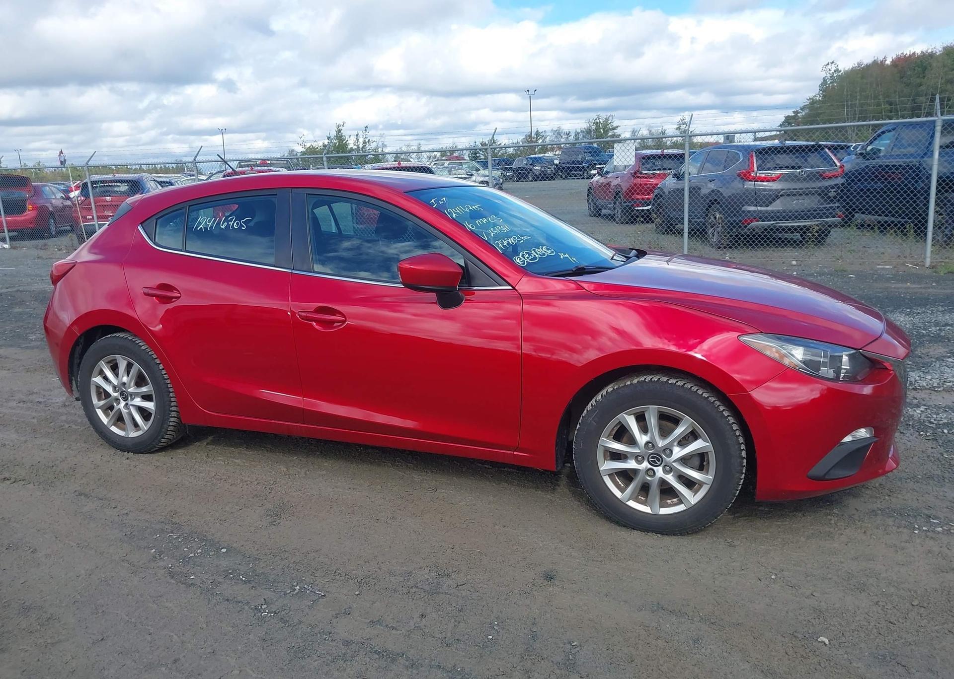 2016 MAZDA MAZDA3 GS