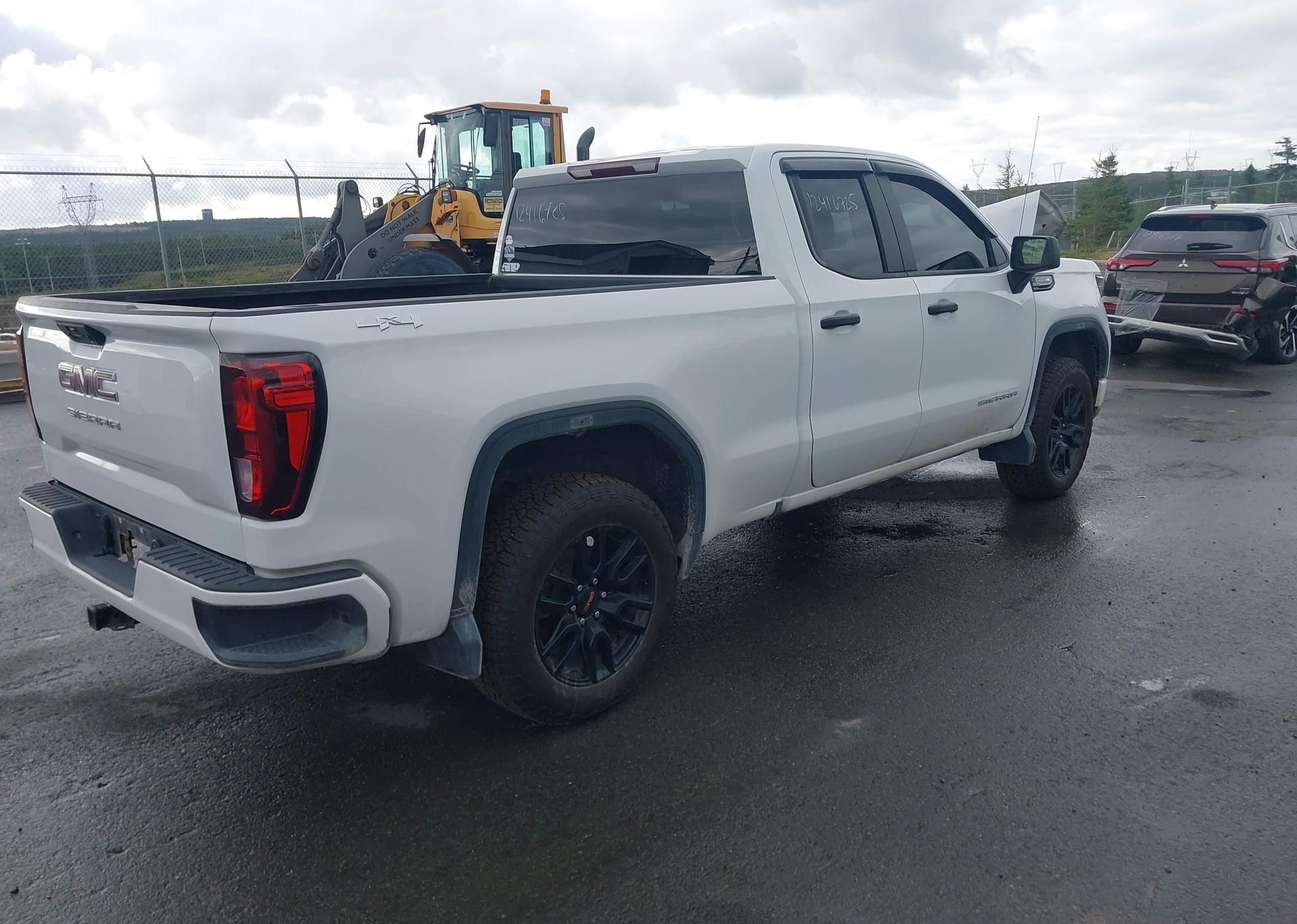 2024 GMC SIERRA 1500 PRO