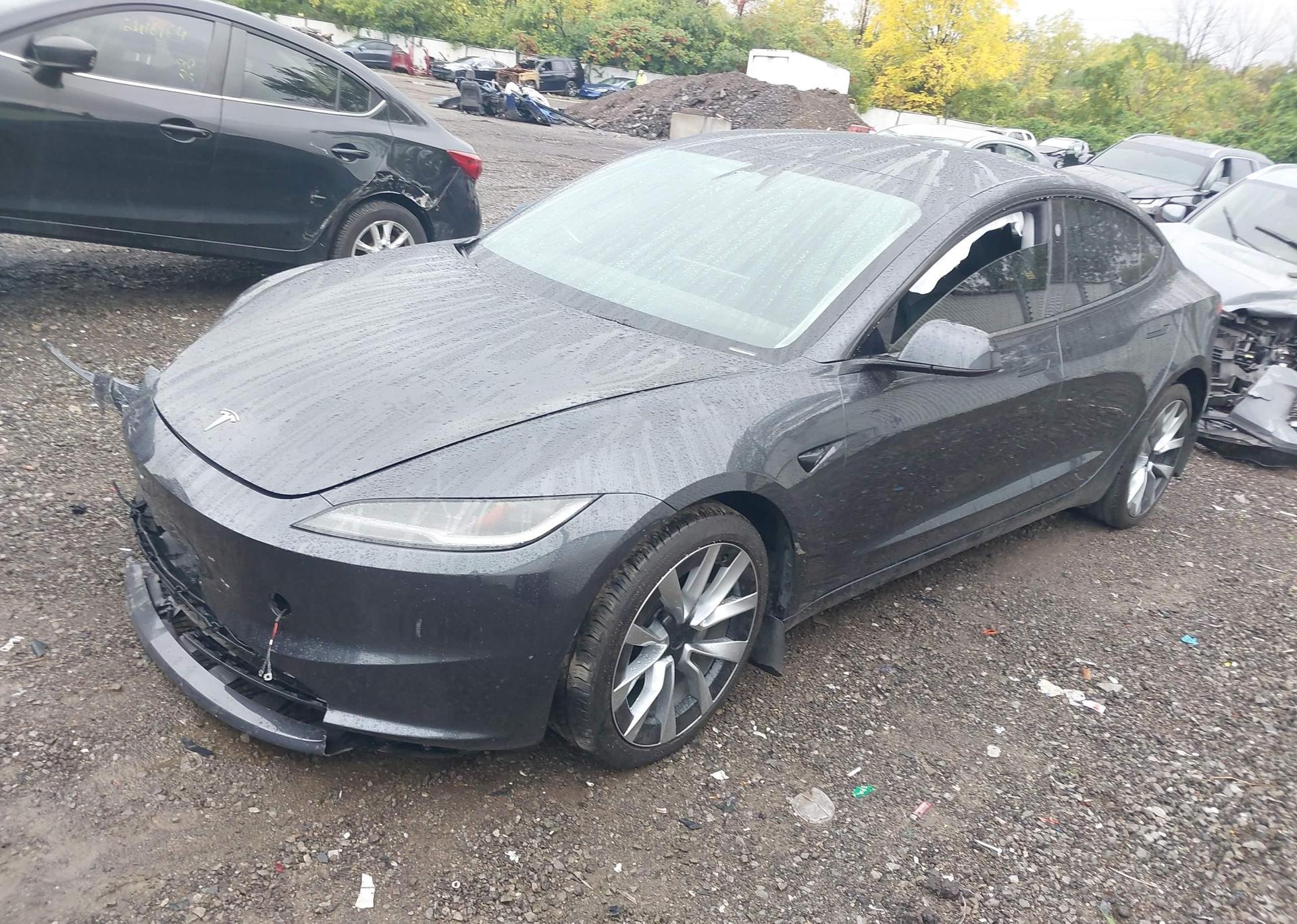 2024 TESLA MODEL 3