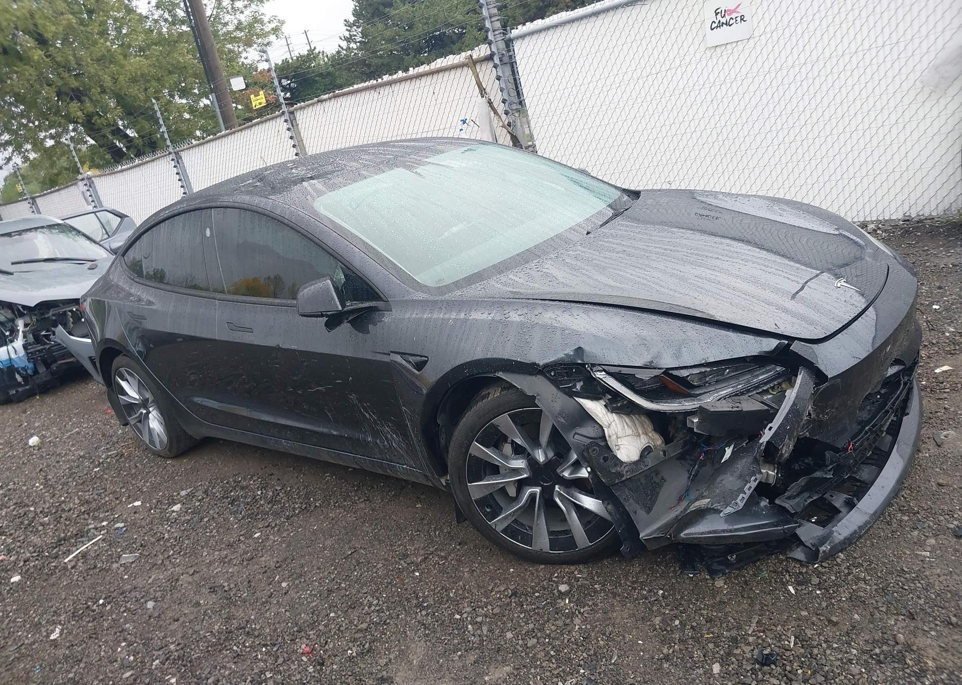 2024 TESLA MODEL 3
