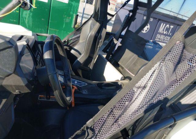 2015 CAN-AM COMMANDER 800R XT