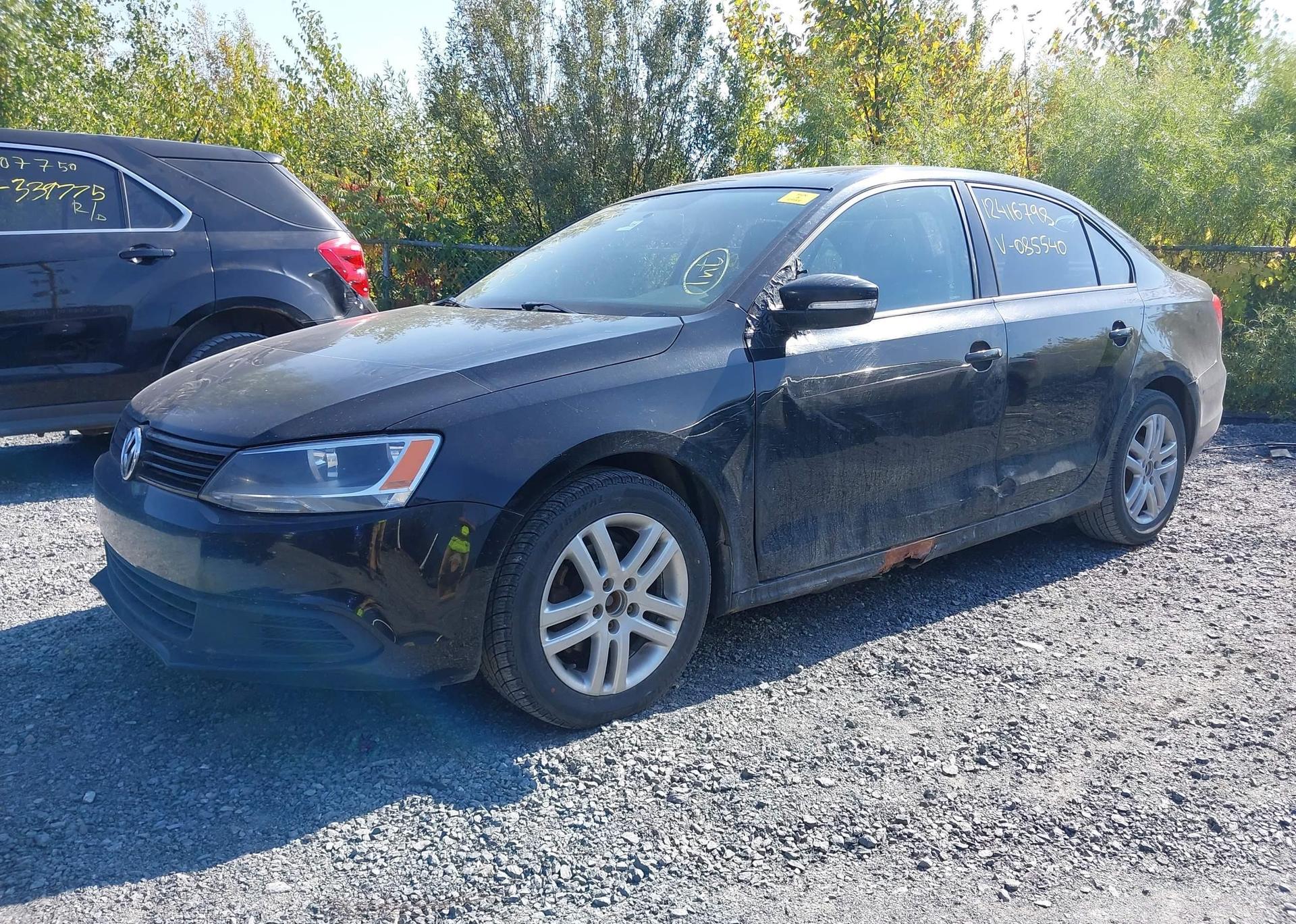 2011 VOLKSWAGEN JETTA