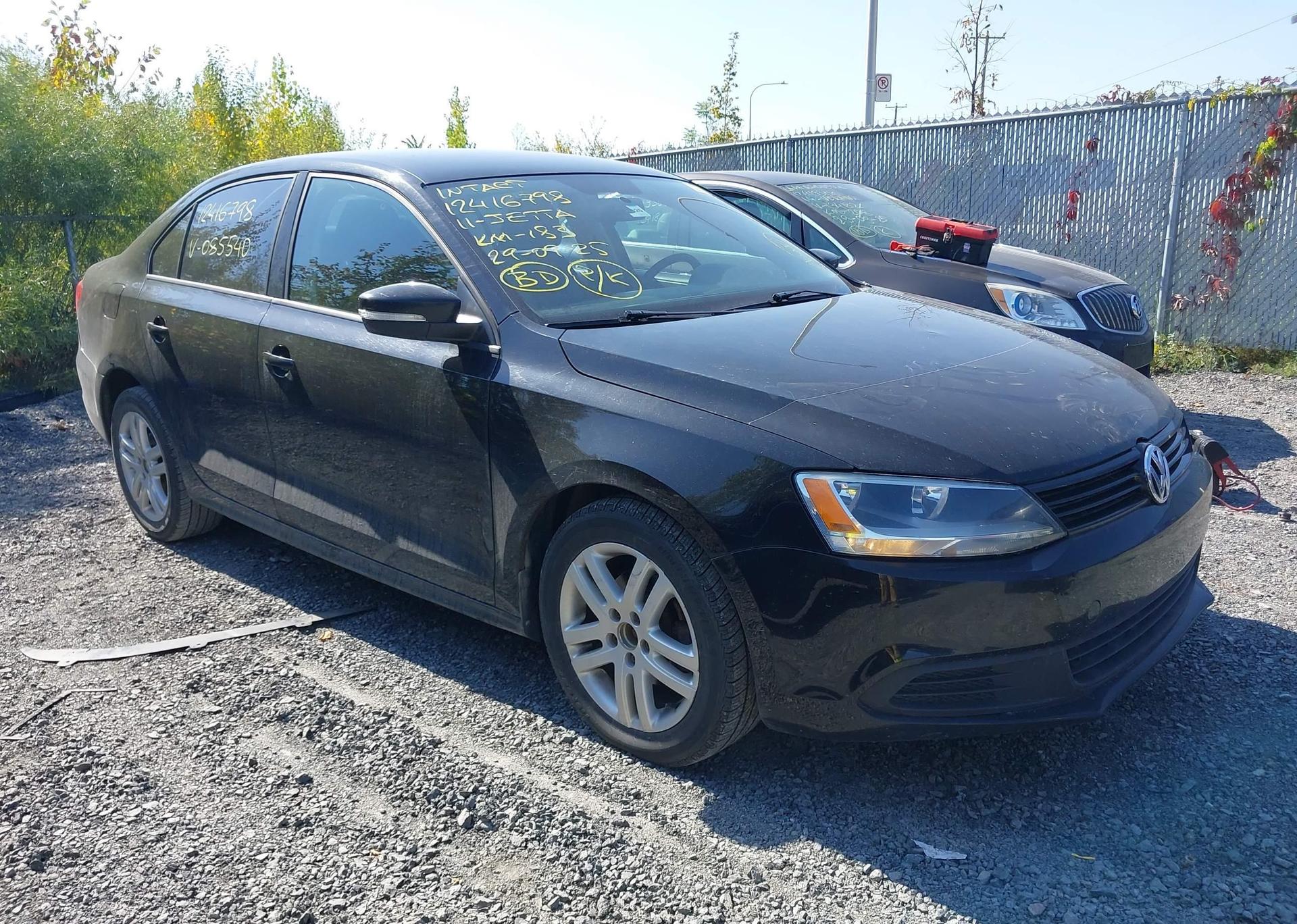 2011 VOLKSWAGEN JETTA