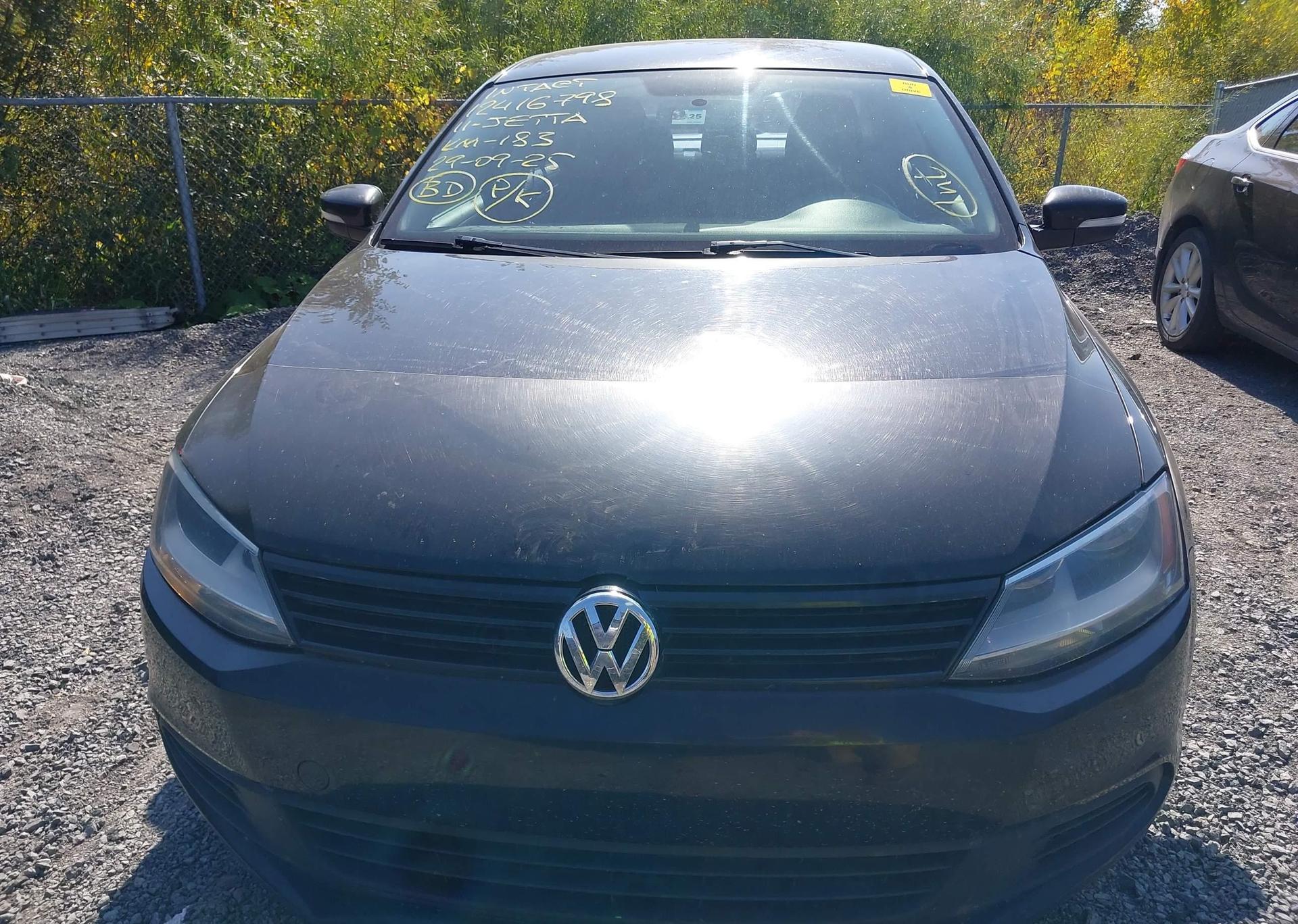 2011 VOLKSWAGEN JETTA