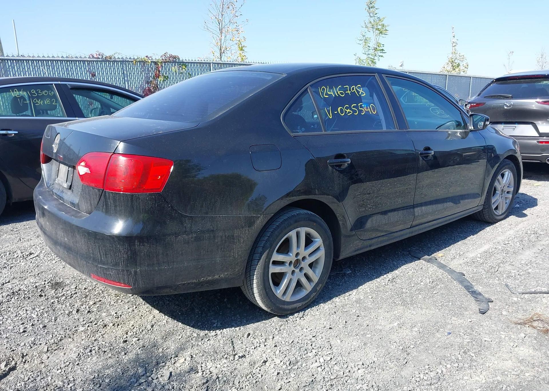 2011 VOLKSWAGEN JETTA